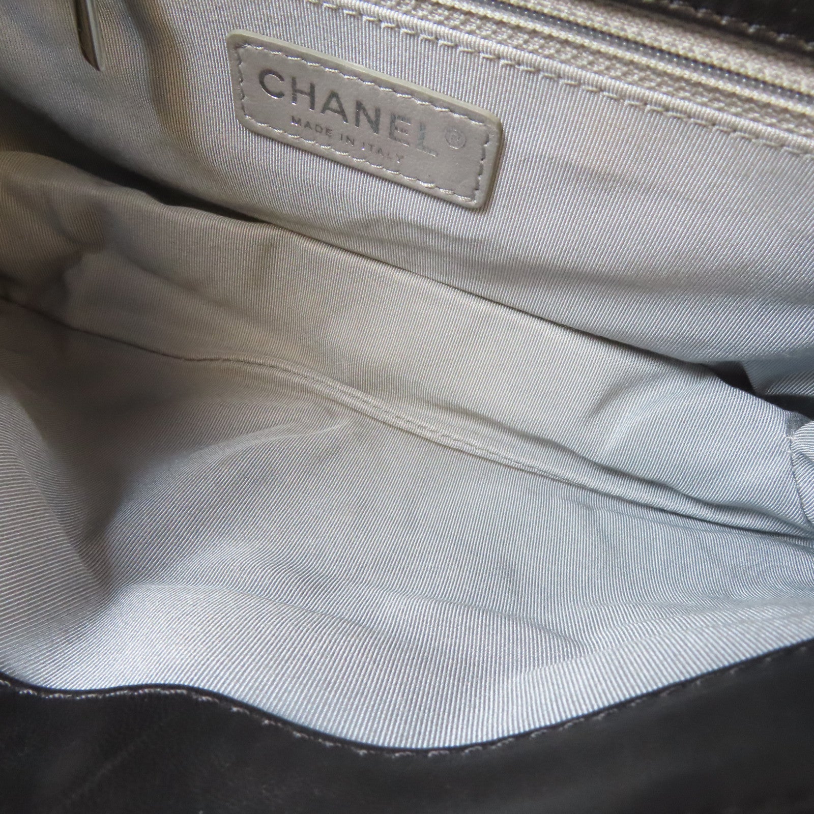 CHANEL 【激減優惠】漆皮皮革Chain Shoulder Bag銀扣鏈帶肩背袋黑色