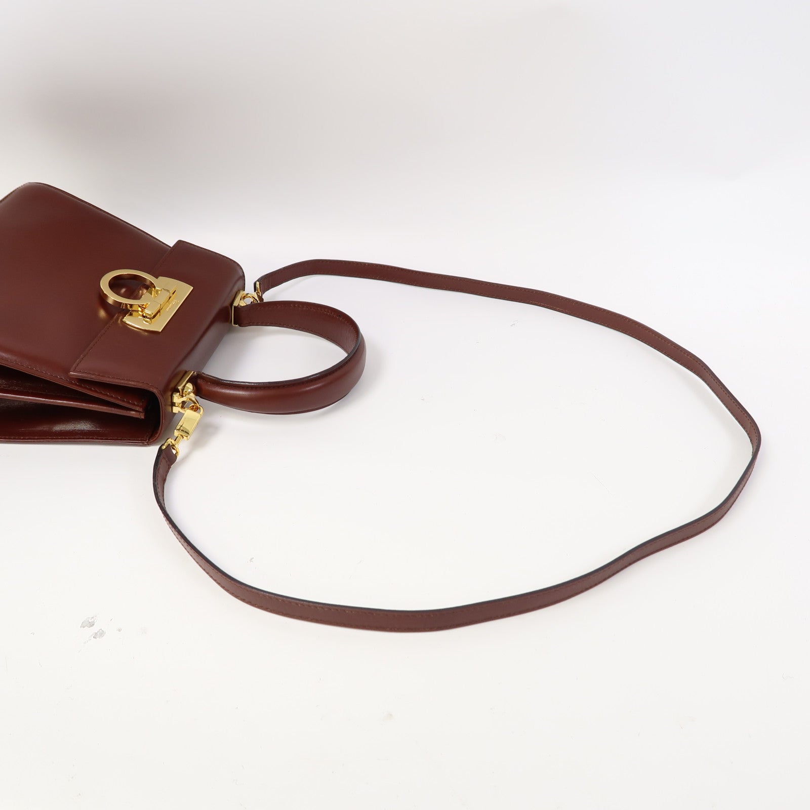 Salvatore Ferragamo 牛皮皮革Small Top Handle金扣手挽肩背兩用袋深啡色