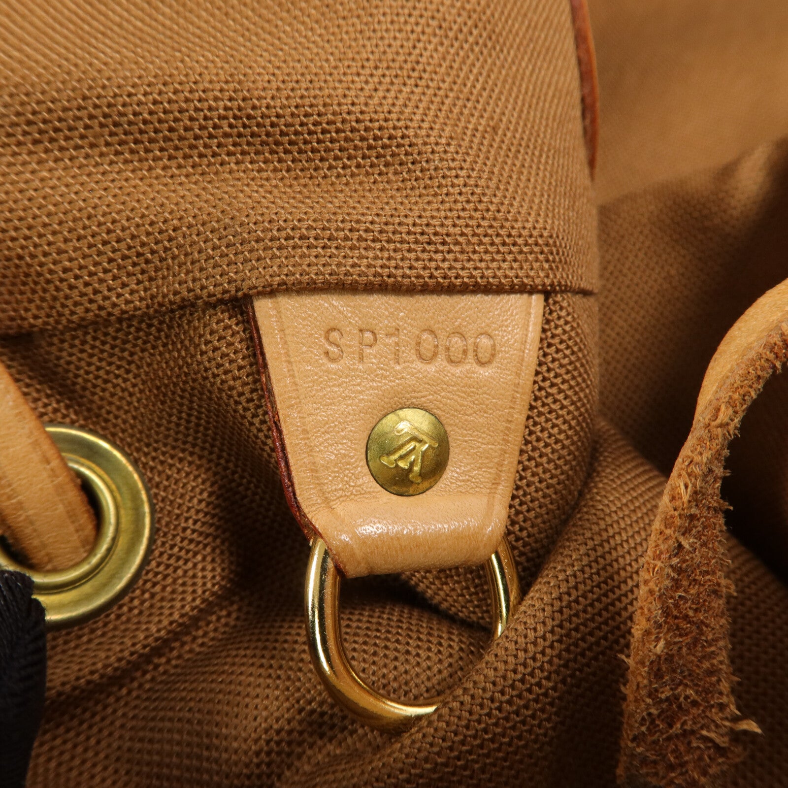 LOUIS VUITTON Monogram Montsouris GM Backpack背包