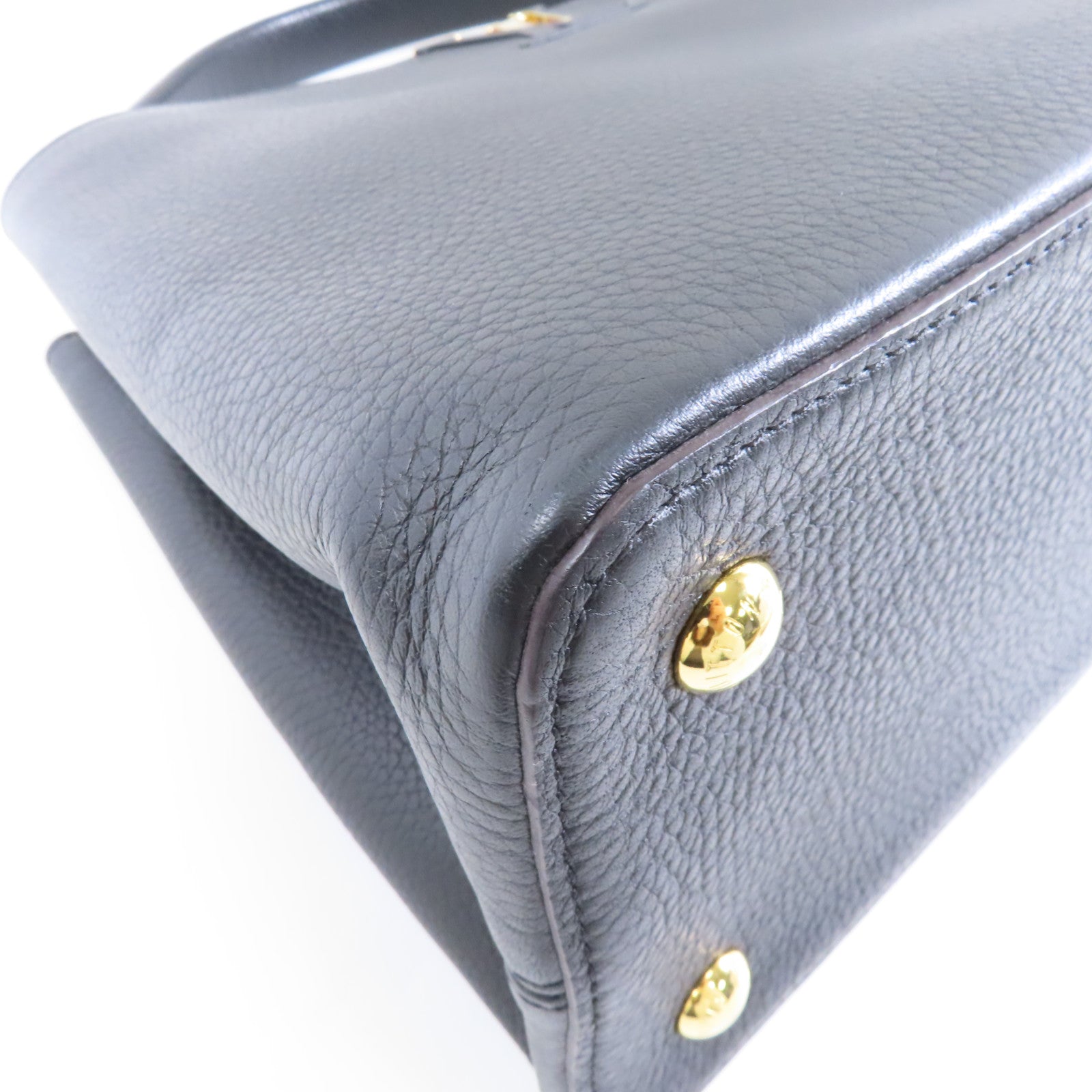 LOUIS VUITTON 牛皮皮革Capuciness MM金扣手挽袋黑色