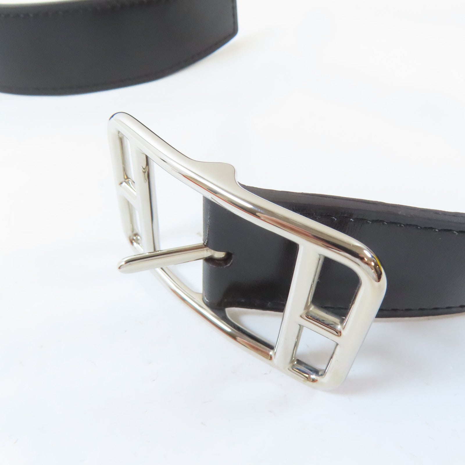 HERMES Swift皮革Cape Cod Reversible Belt 95cm銀扣皮帶Noir/黑色