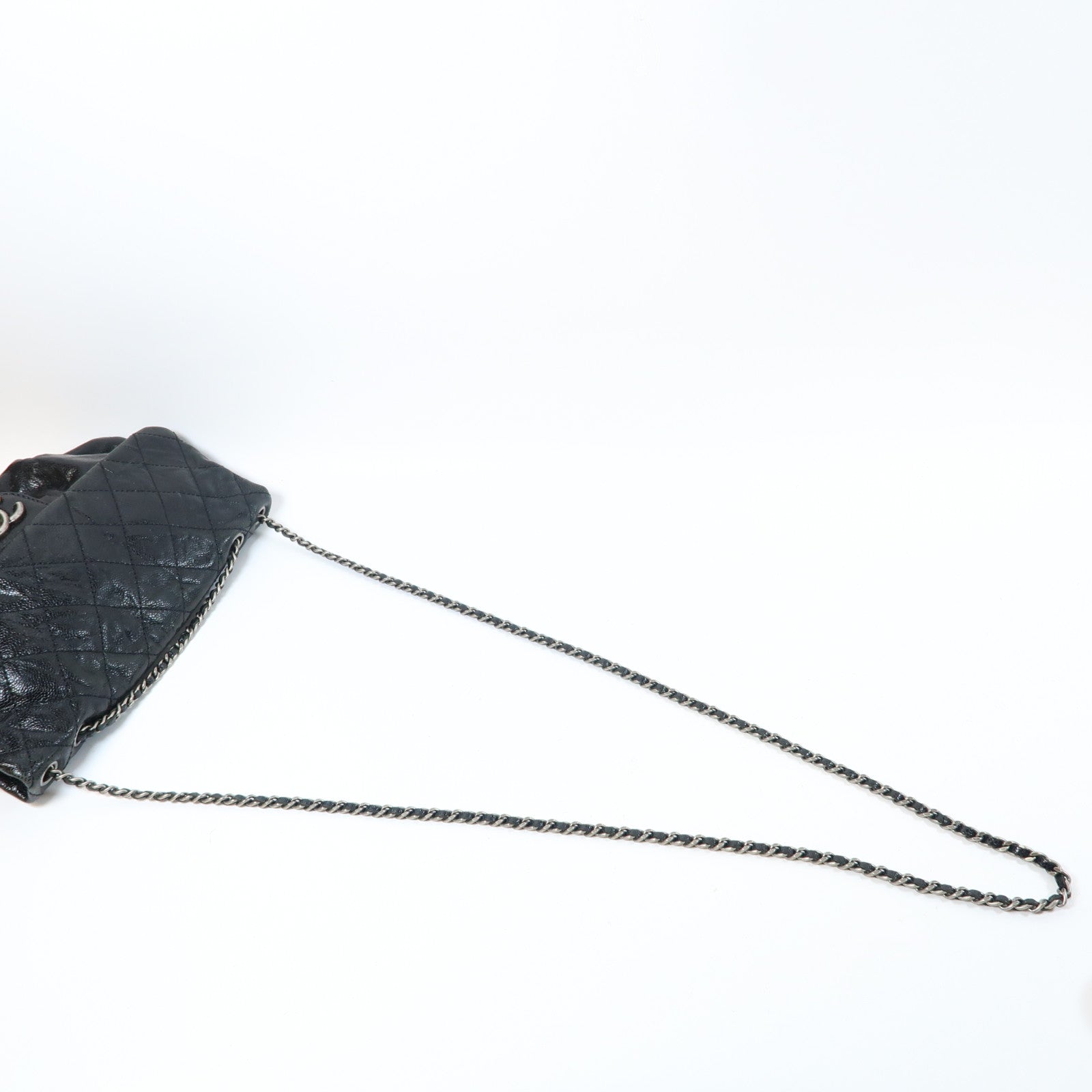 CHANEL 菱格牛皮皮革Chain Shoulder銀扣肩背袋黑色
