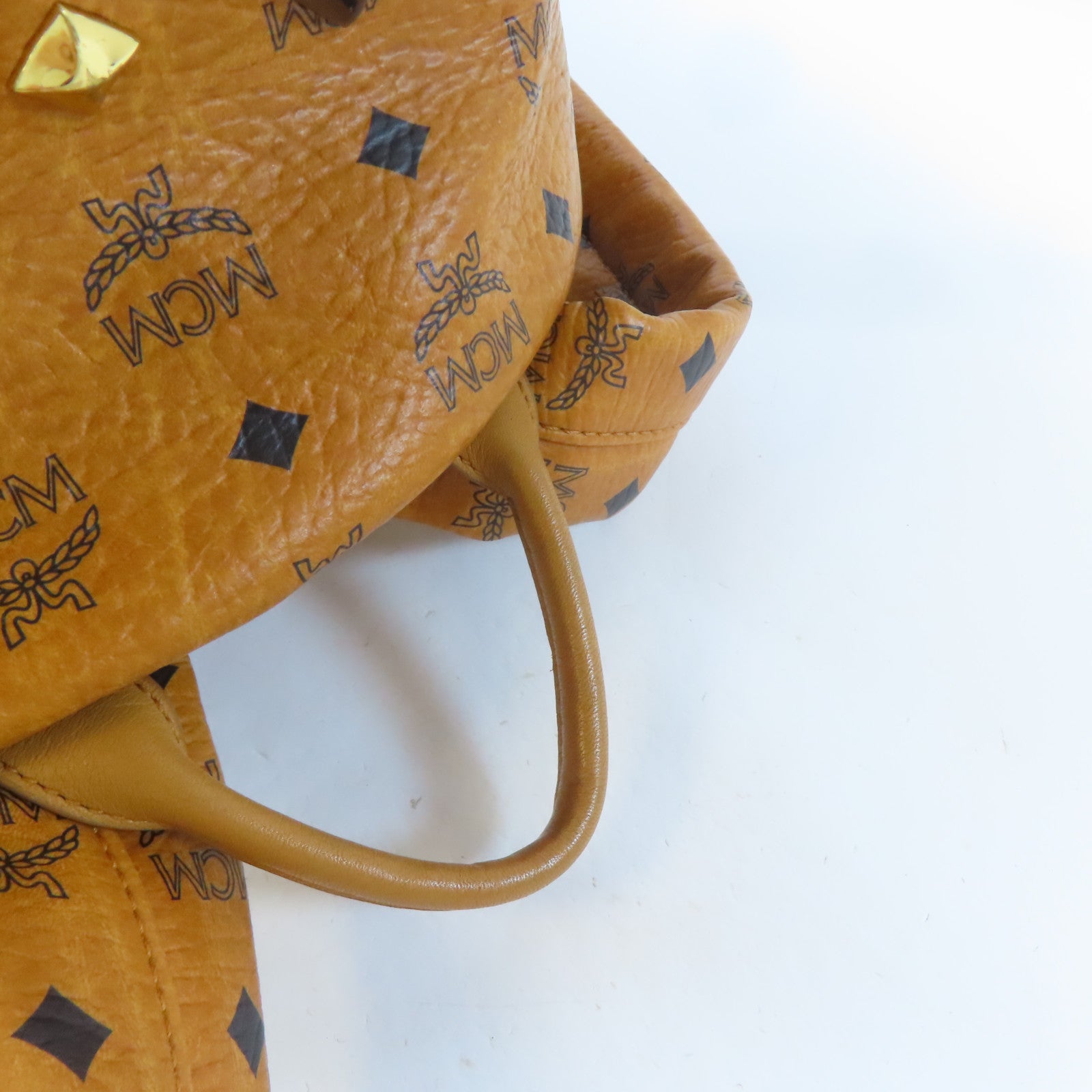 MCM 皮革Stark Side Studs Backpack金扣背包啡色