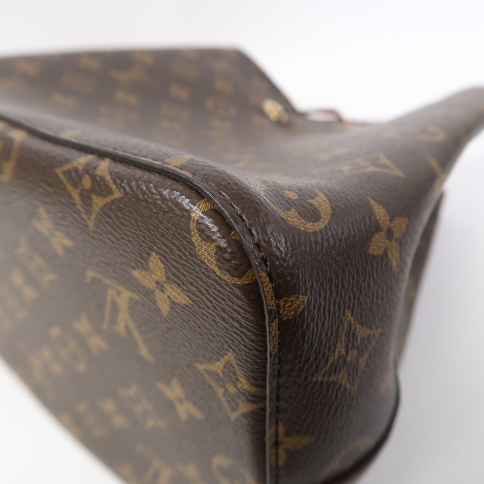 LOUIS VUITTON Monogram Neo Noe MM金扣肩背袋啡色