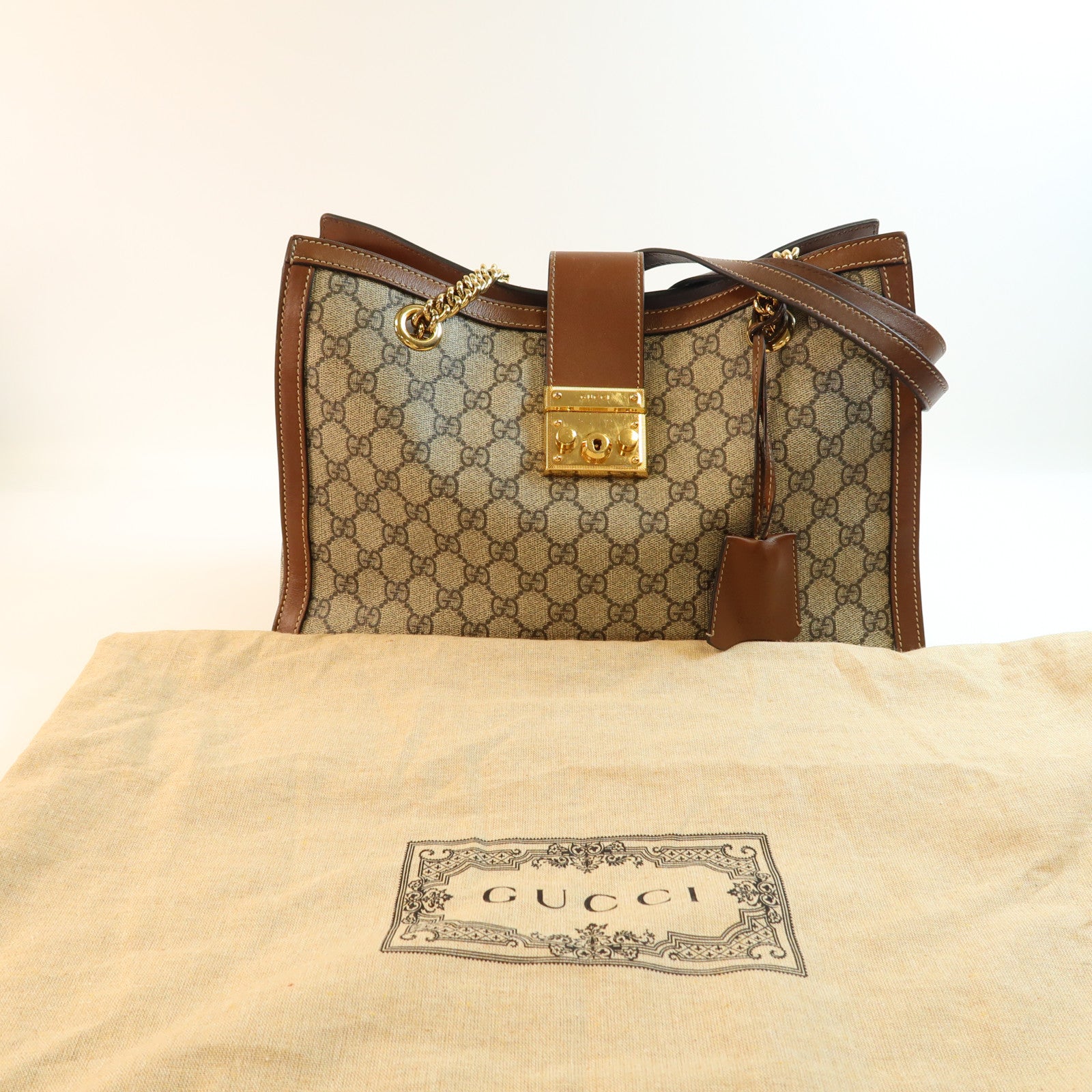 GUCCI 【激減優惠】塗層帆布Padlock GG金扣鏈帶肩背袋