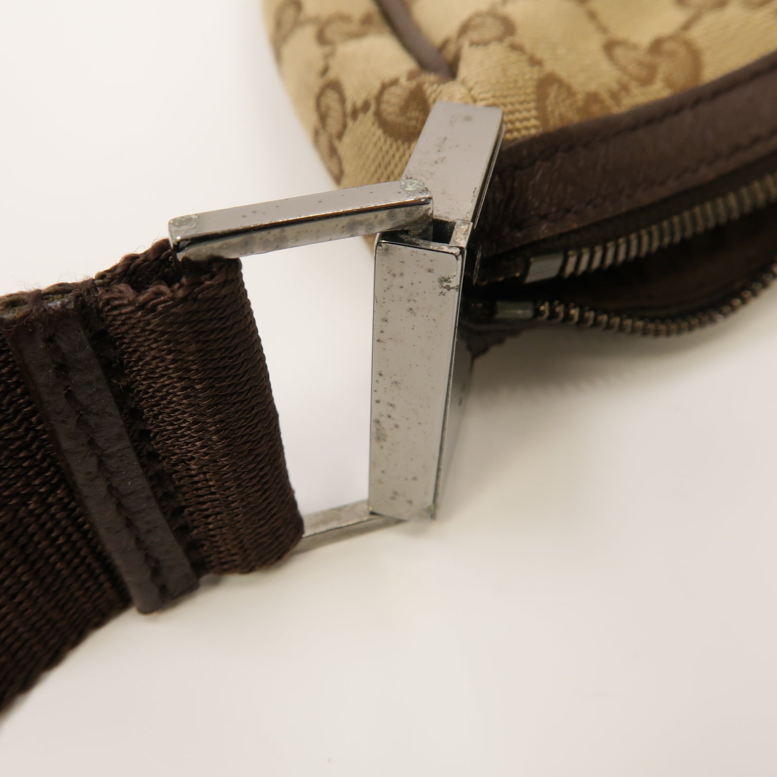 GUCCI 帆布Shoulder Bag銀扣肩背袋啡色