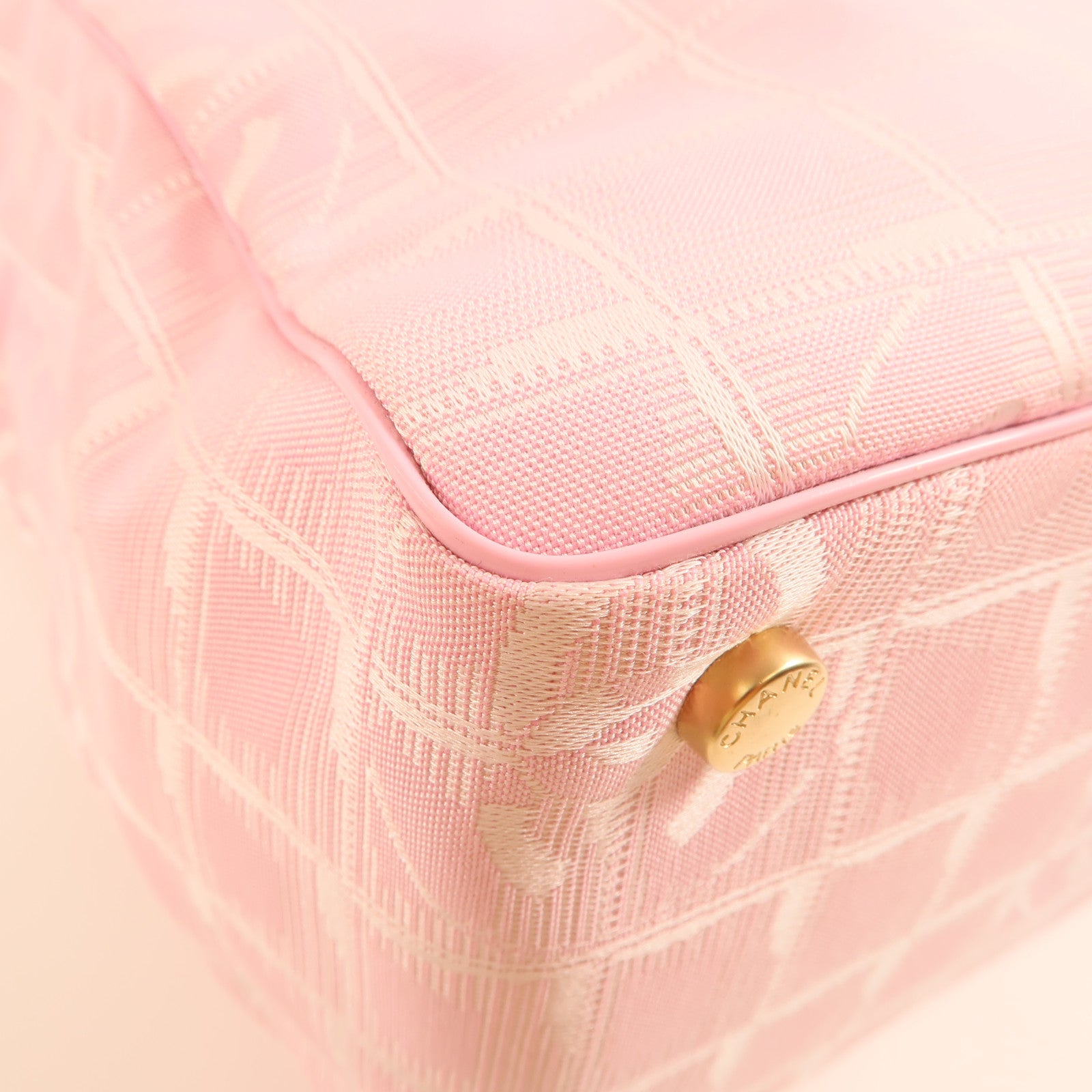 CHANEL 尼龍New Travel Line Tote金扣肩背袋/手挽袋