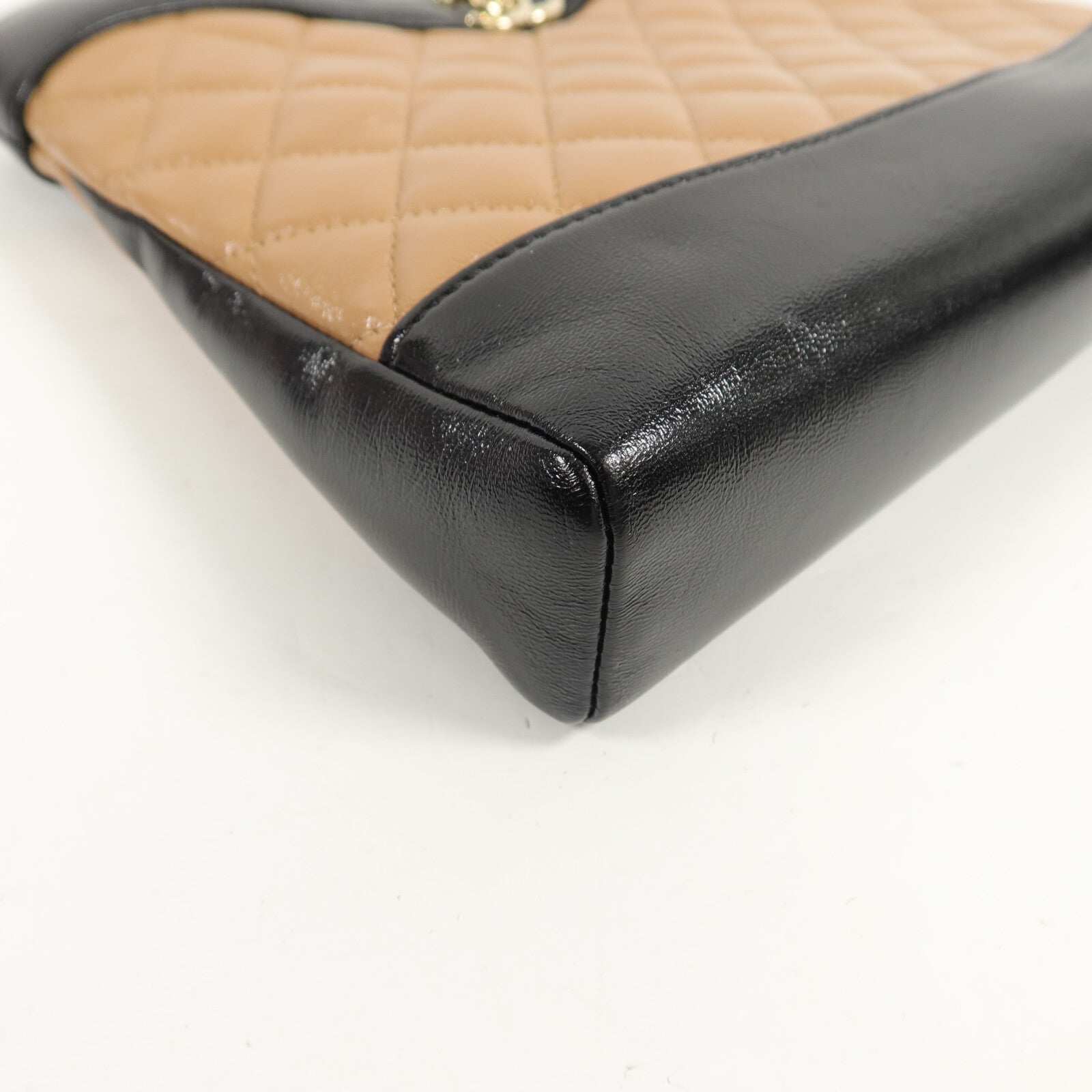 CHANEL 牛皮皮革31 Mini Shopping Bag鏈帶肩背袋