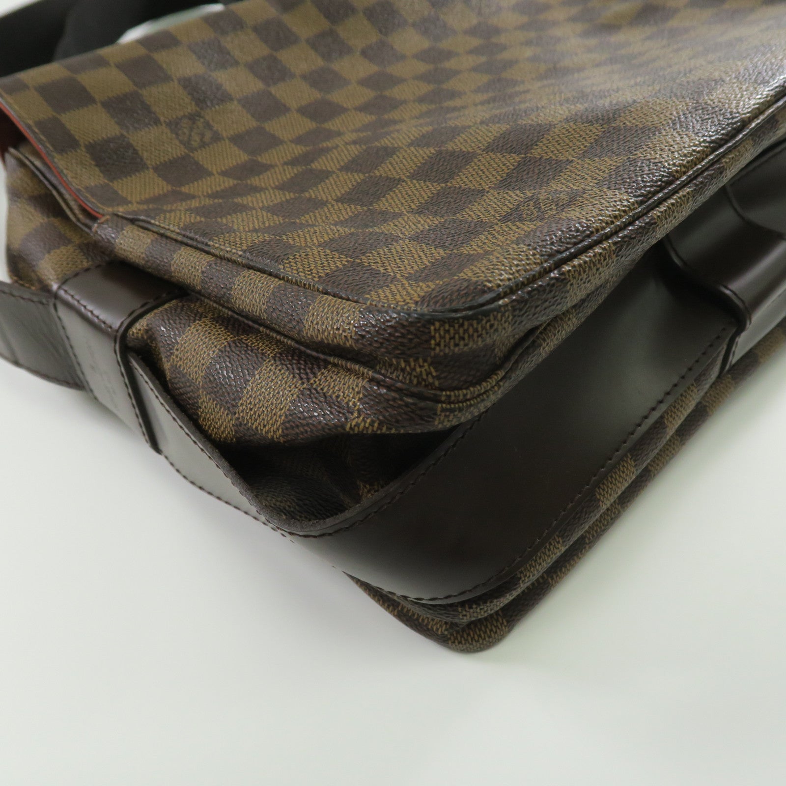 LOUIS VUITTON Damier Naviglio金扣肩背袋啡色