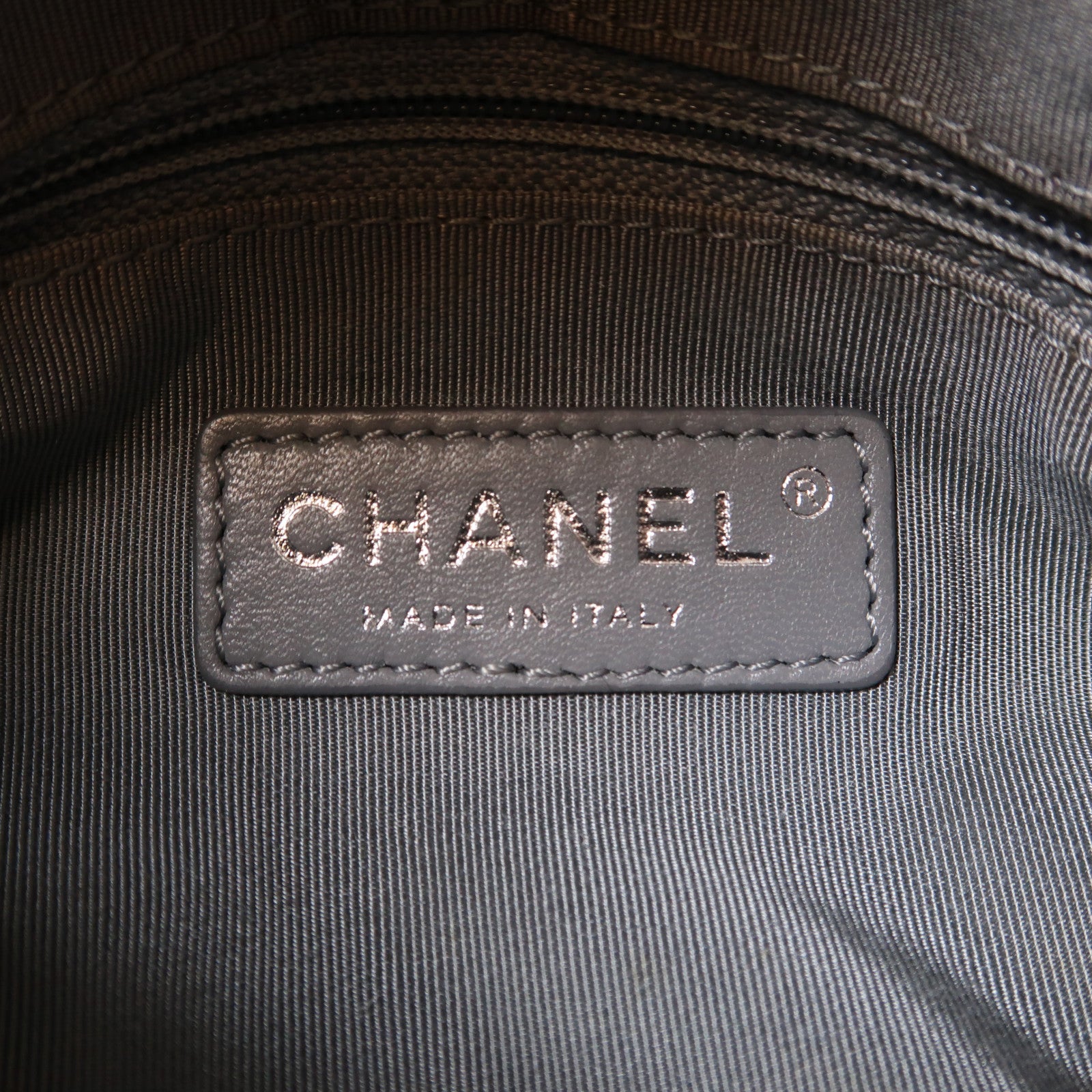 CHANEL 菱格牛皮皮革Chain Shoulder銀扣肩背袋黑色