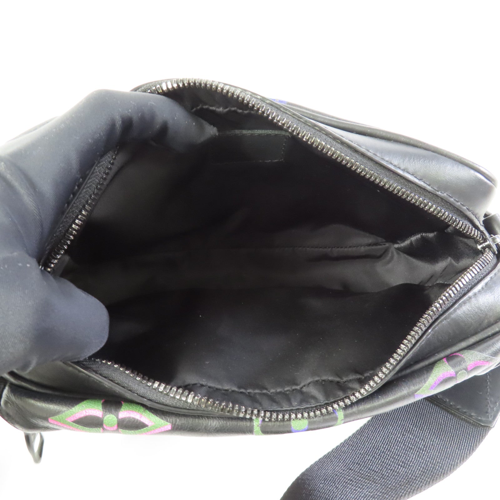 LOUIS VUITTON 牛皮皮革Comet Messenger PM肩背袋