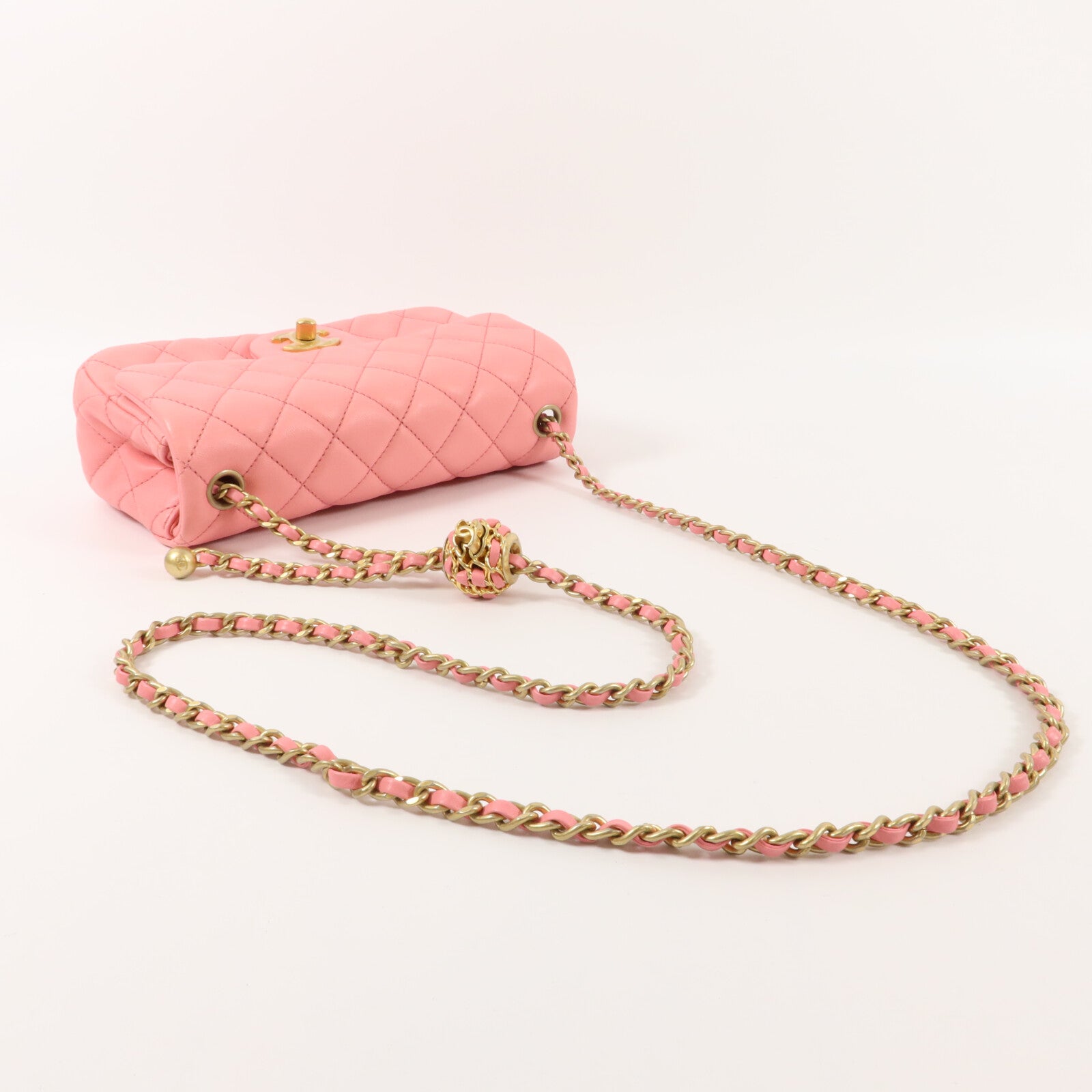 CHANEL 羊皮皮革Mini Flap Bag With Gold Ball鏈帶肩背袋