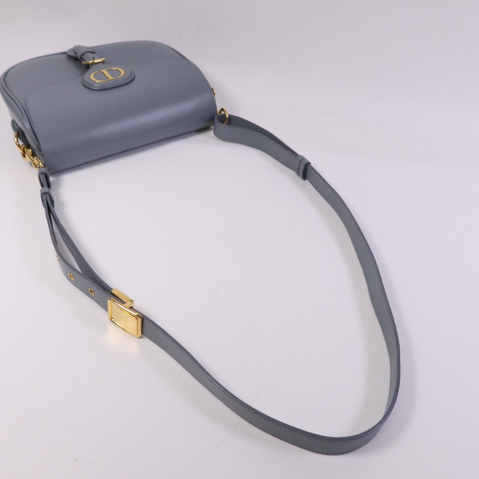 Dior 牛皮皮革Bobby Medium金扣肩背袋