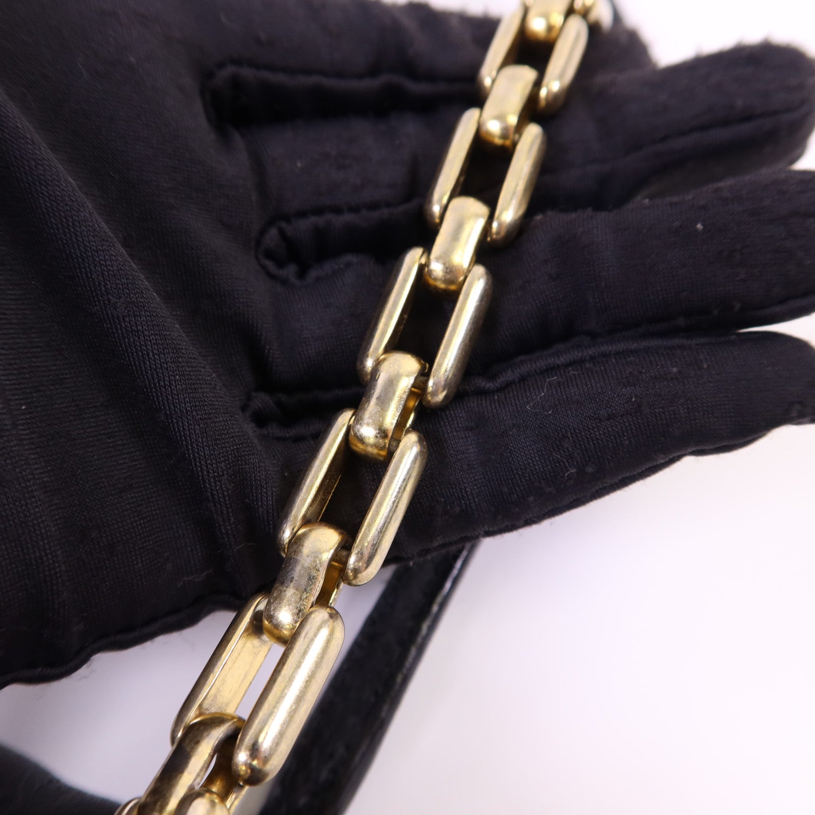 CHANEL 牛皮皮革Shoulder Bag金扣肩背袋