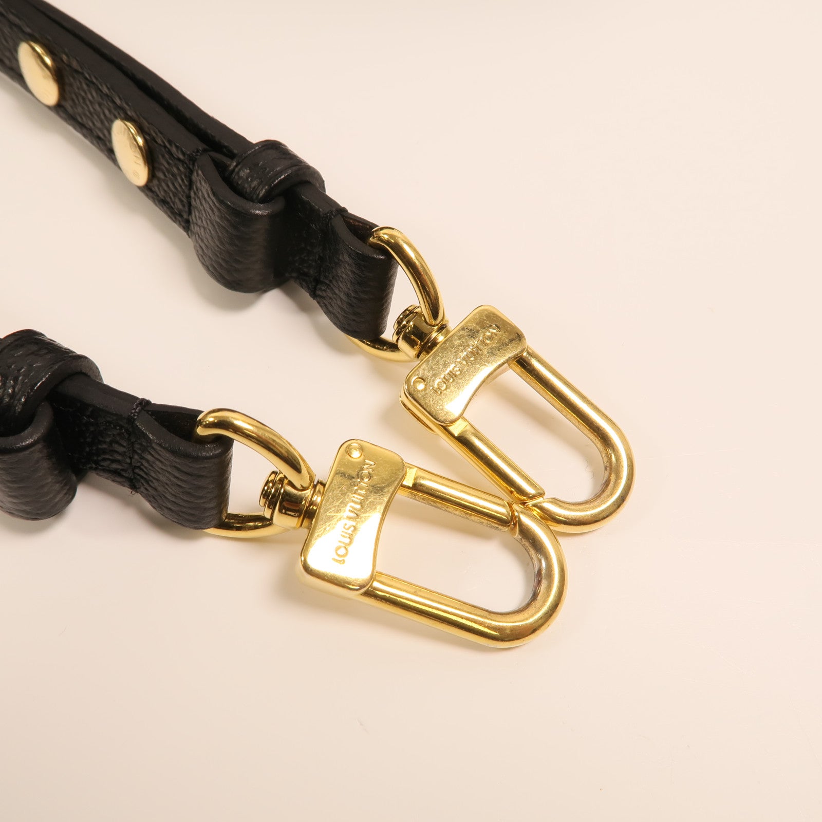 LOUIS VUITTON Monogram Empreinte Bicolor Neo Noe MM金扣手挽肩背兩用袋