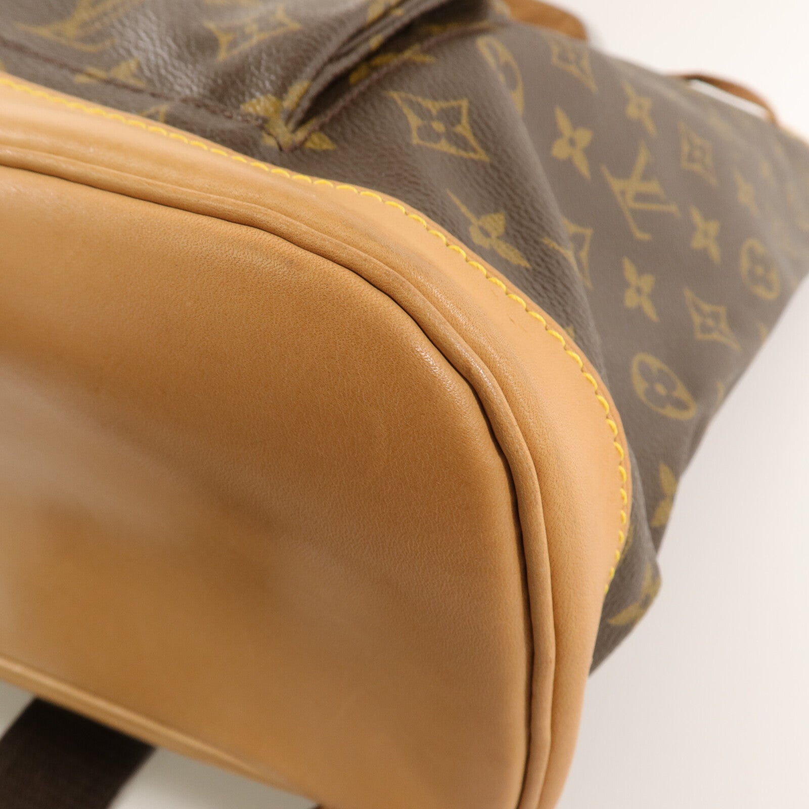 LOUIS VUITTON Monogram Montsouris GM Backpack背包