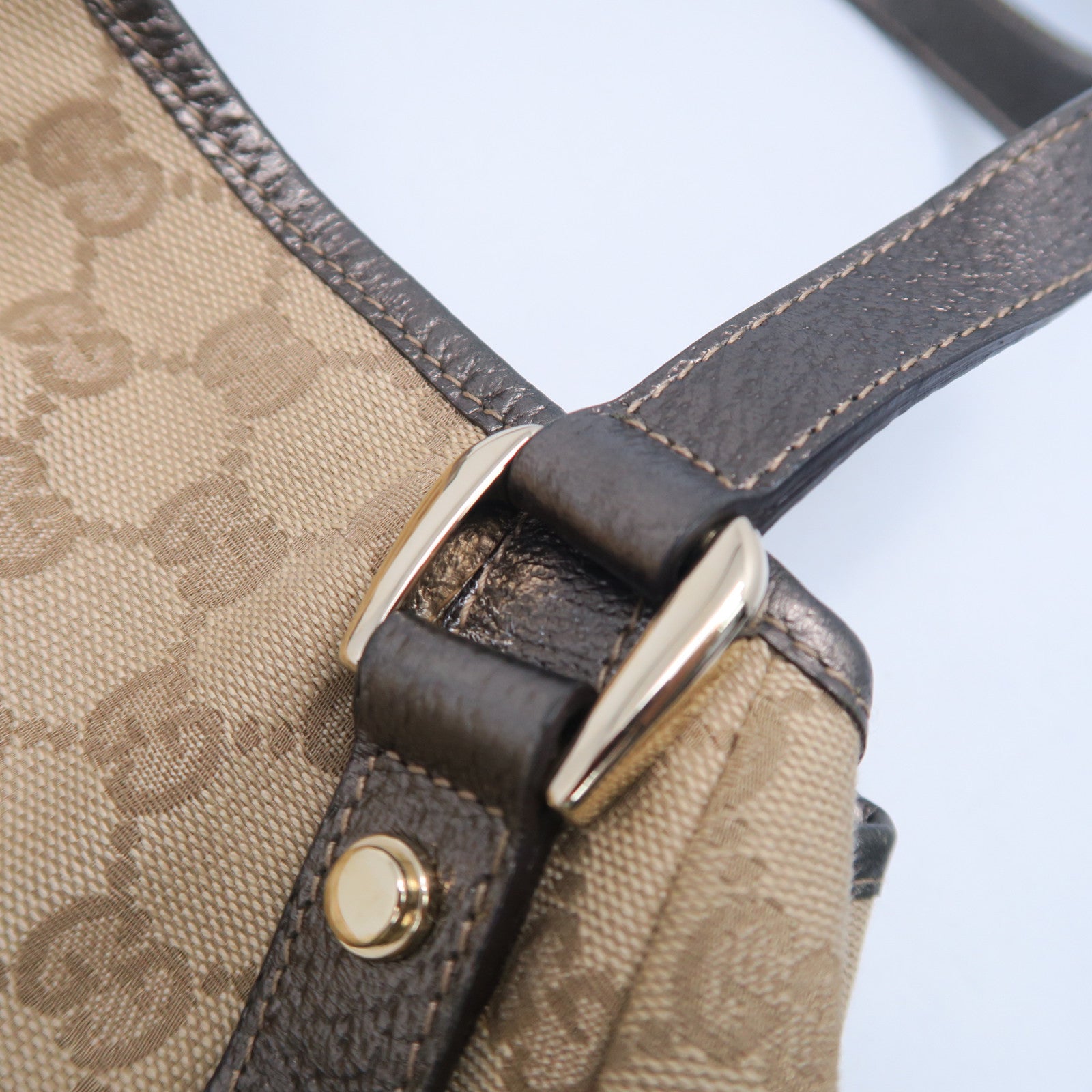 GUCCI 【激減優惠】帆布Shoulder Bag金扣肩背袋啡色/灰色