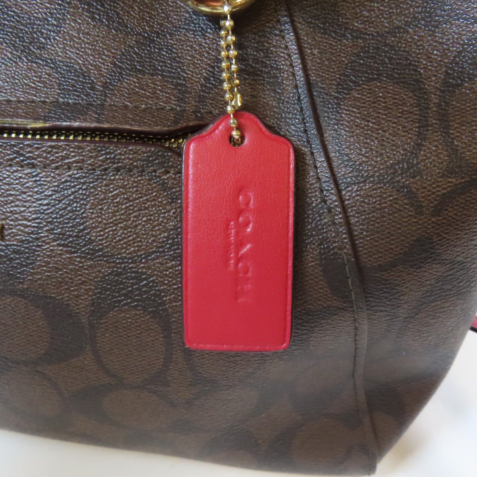 COACH 塗層帆布2 Way Shoulder金扣手挽肩背兩用袋啡色/紅色