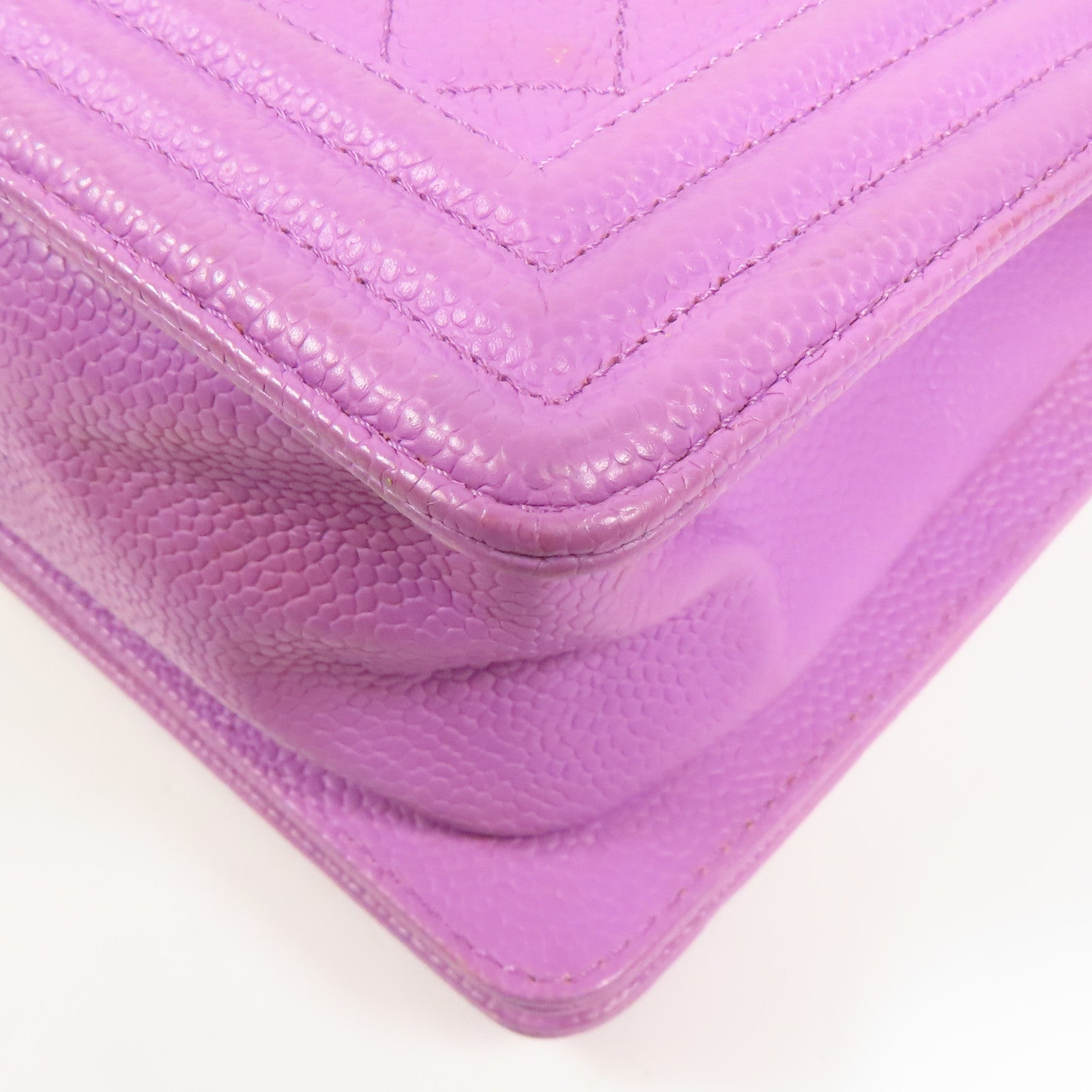 CHANEL 牛皮皮革Boy Chanel金扣鏈帶肩背袋