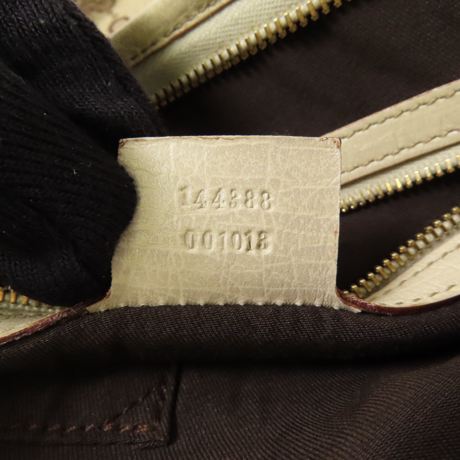 GUCCI 帆布Shouder Bag金扣肩背袋