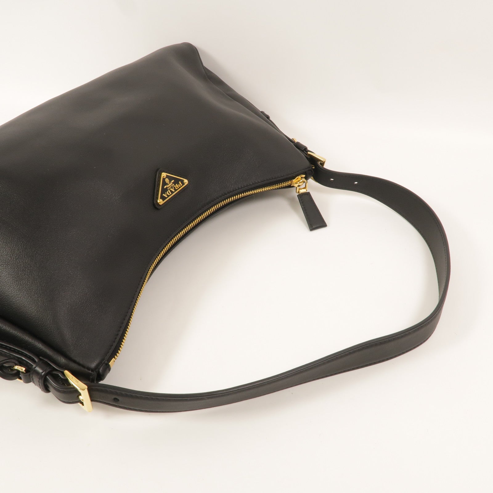 PRADA 牛皮皮革Aimee Large肩背袋