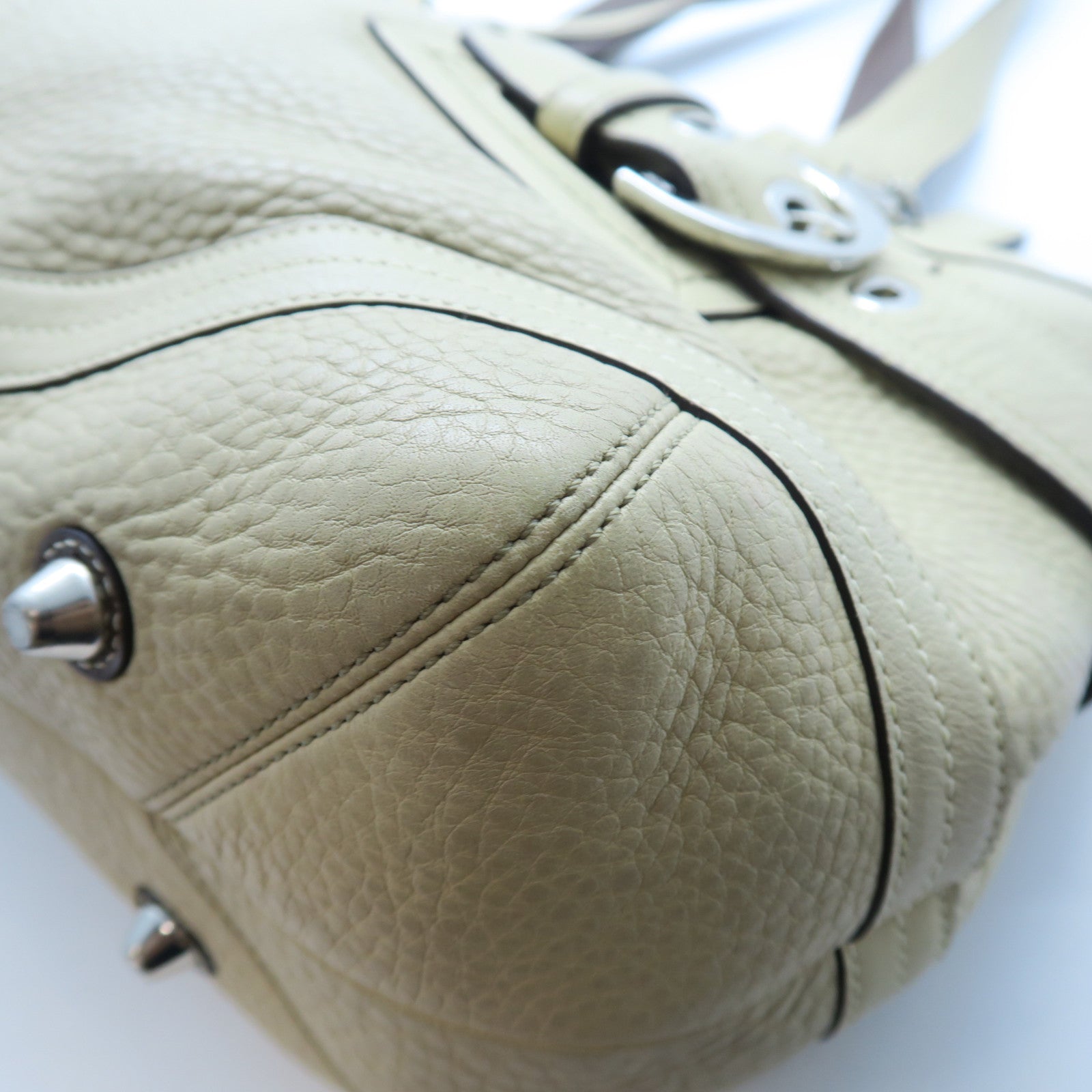 COACH 【激減優惠】牛皮皮革Shoulder Bag銀扣肩背袋淺褐色