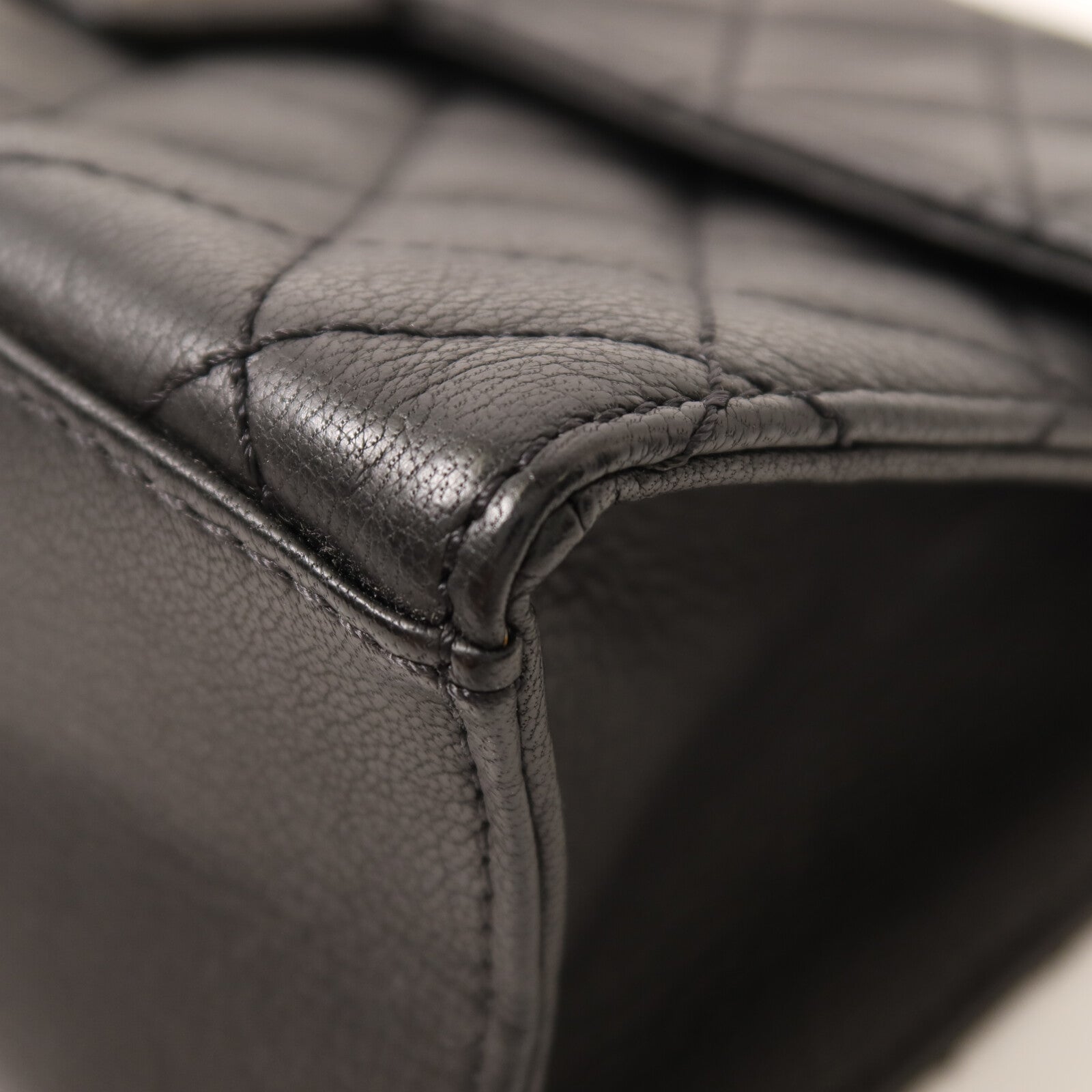 CHANEL 牛皮皮革2.55 Trendy Flap Bag金扣鏈帶肩背袋