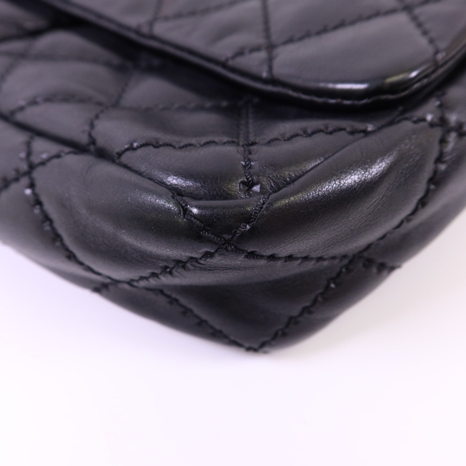 CHANEL 牛皮皮革Shoulder Bag金扣肩背袋