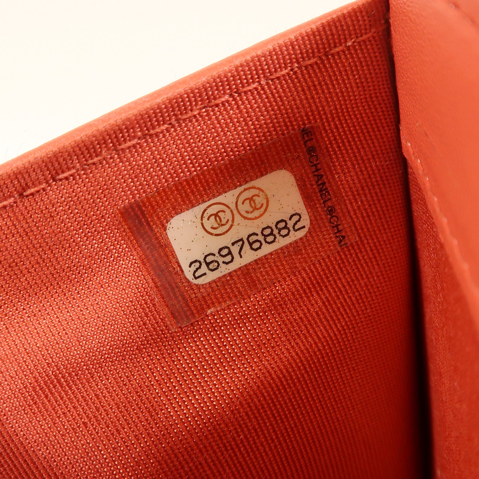 CHANEL 牛皮皮革Boy Wallet金扣錢包