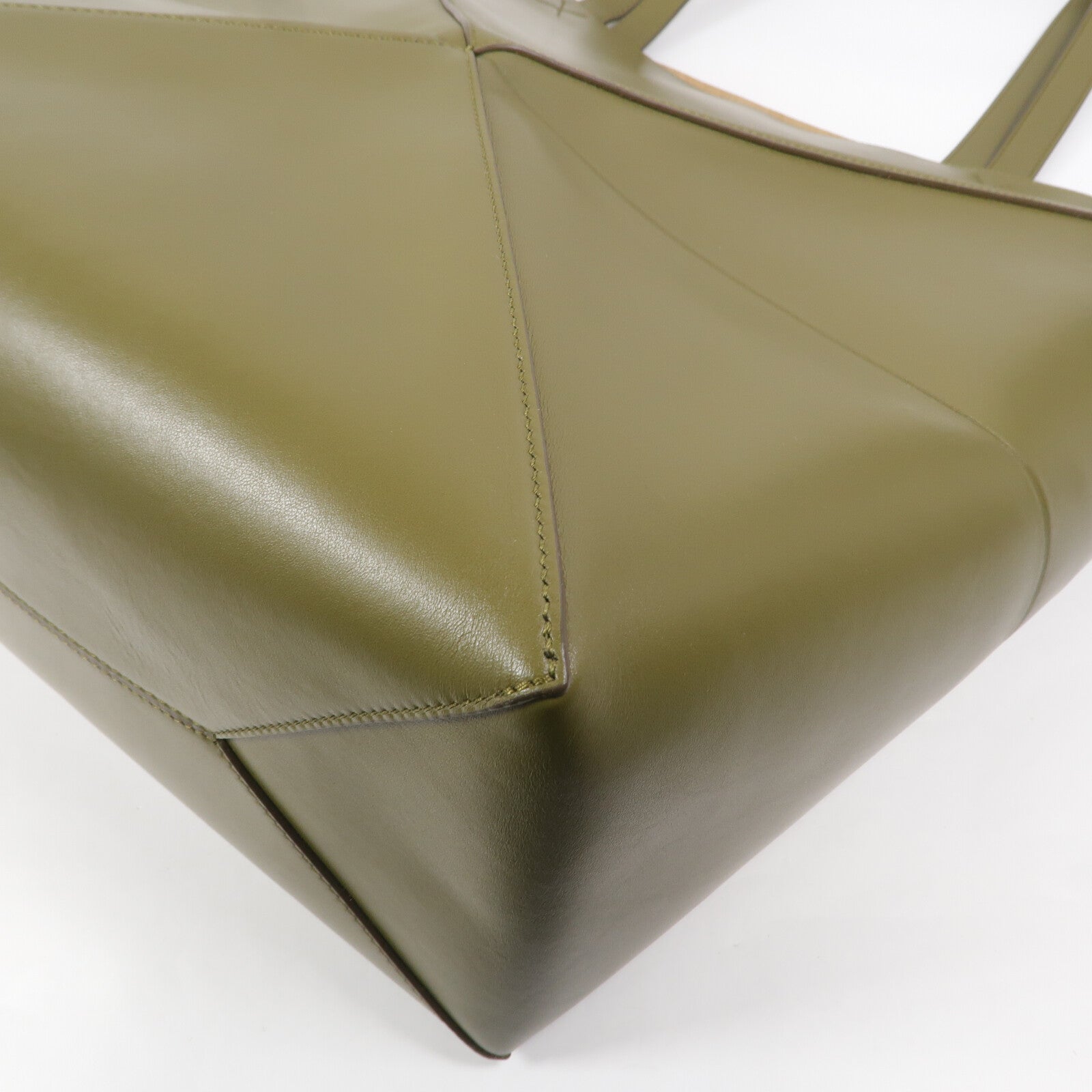 LOEWE 牛皮皮革Puzzle Fold Tote XL肩背袋