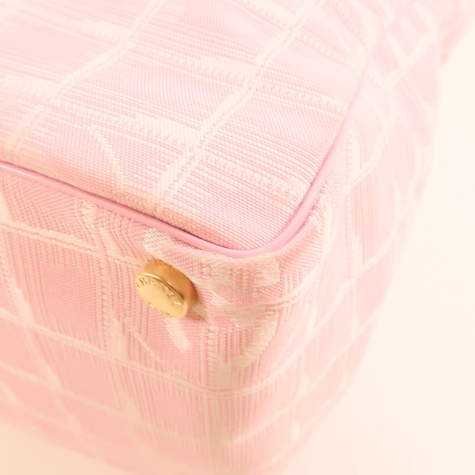 CHANEL 尼龍New Travel Line Tote金扣肩背袋/手挽袋