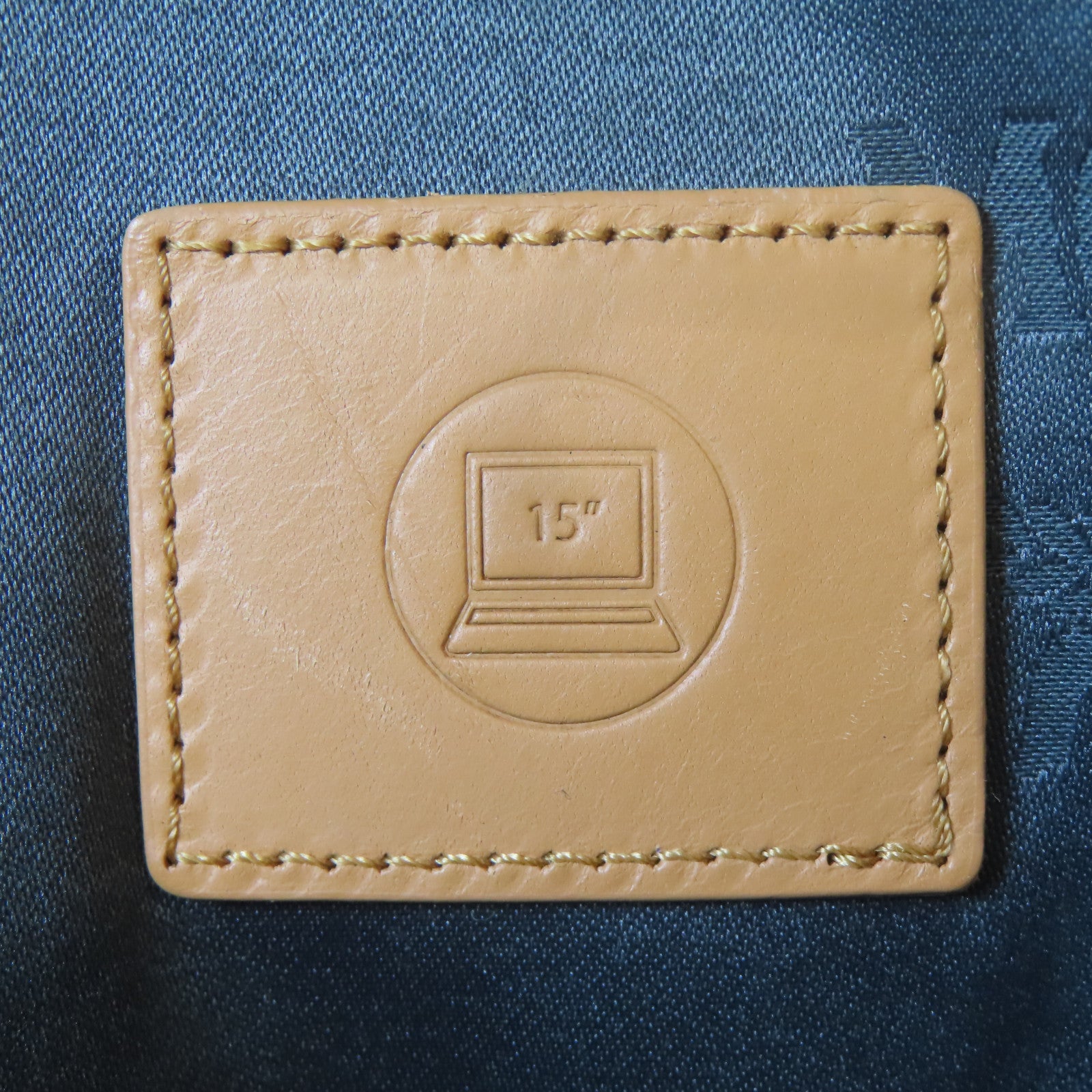 MCM 皮革Stark Side Studs Backpack金扣背包啡色