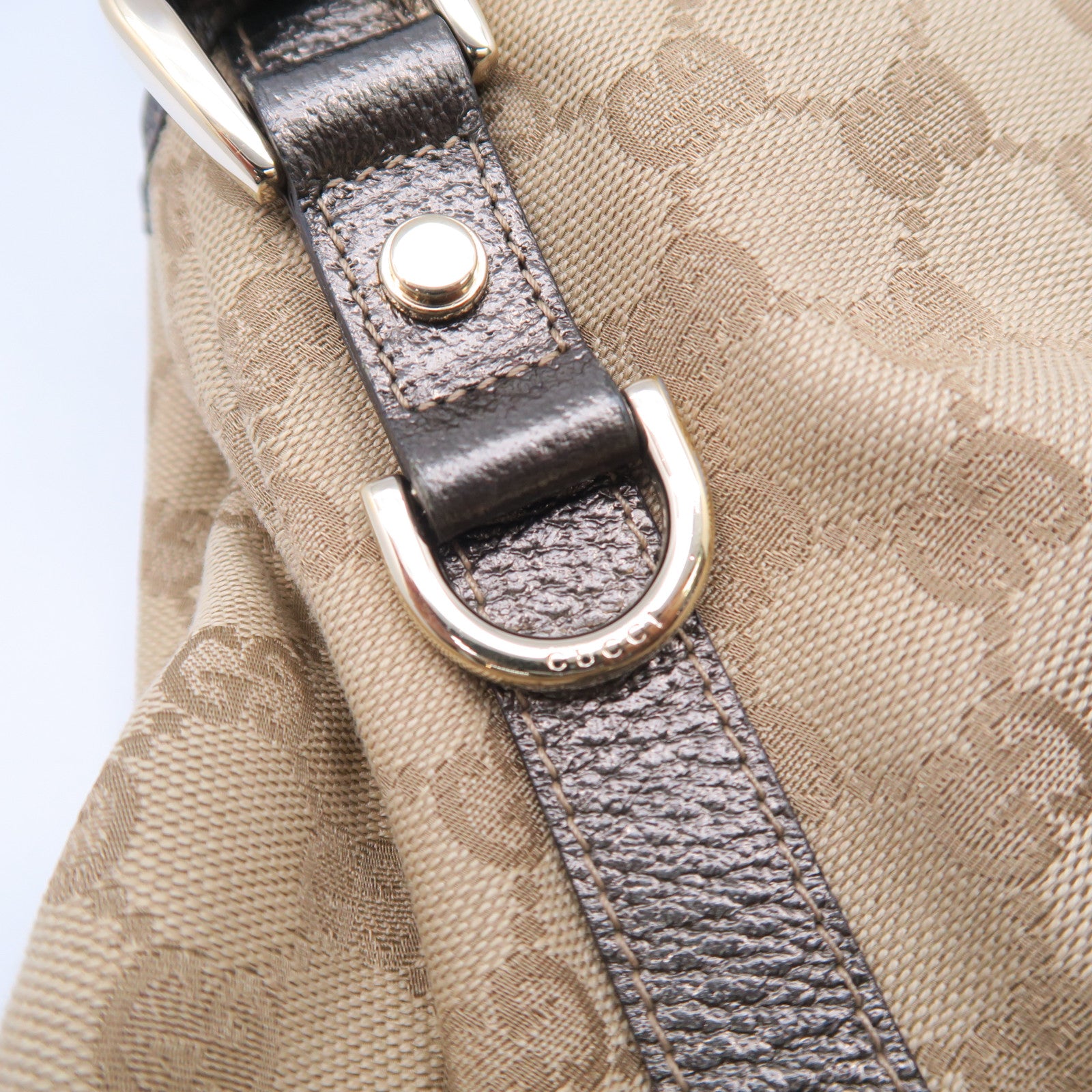 GUCCI 【激減優惠】帆布Shoulder Bag金扣肩背袋啡色/灰色