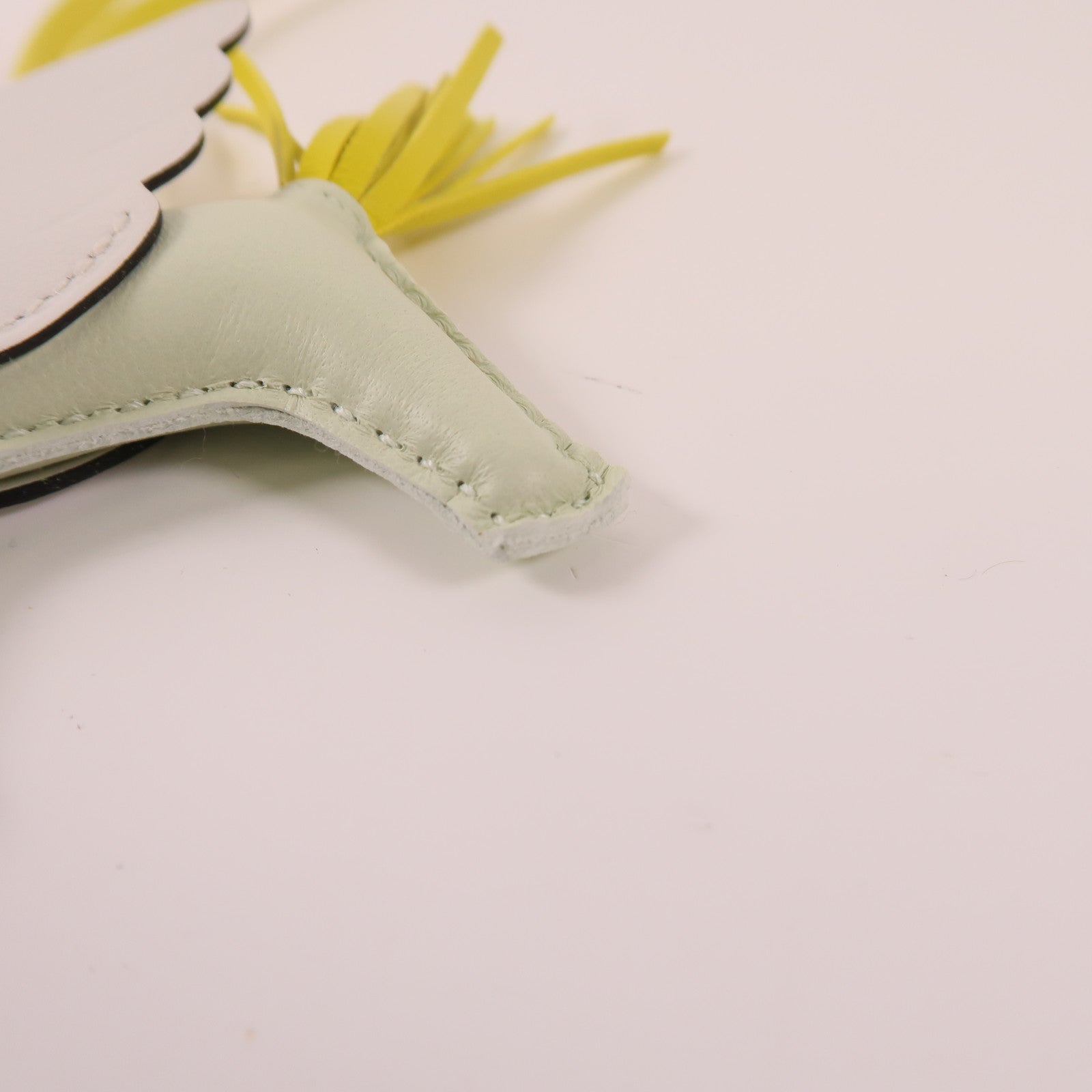 HERMES 【激減優惠】Swift皮革Rodeo Pegase PM掛飾White/Yellow