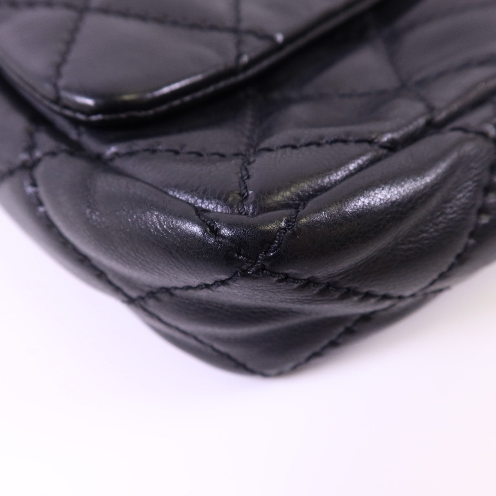 CHANEL 牛皮皮革Shoulder Bag金扣肩背袋