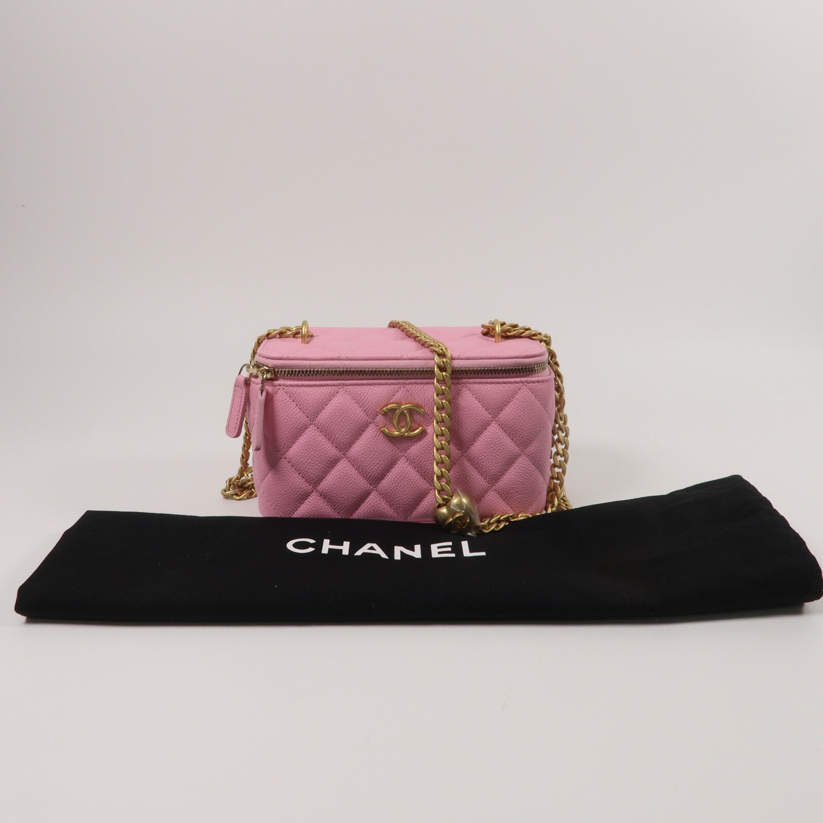 CHANEL 牛皮皮革Vanity Case Sweetheart Crush鏈帶肩背袋