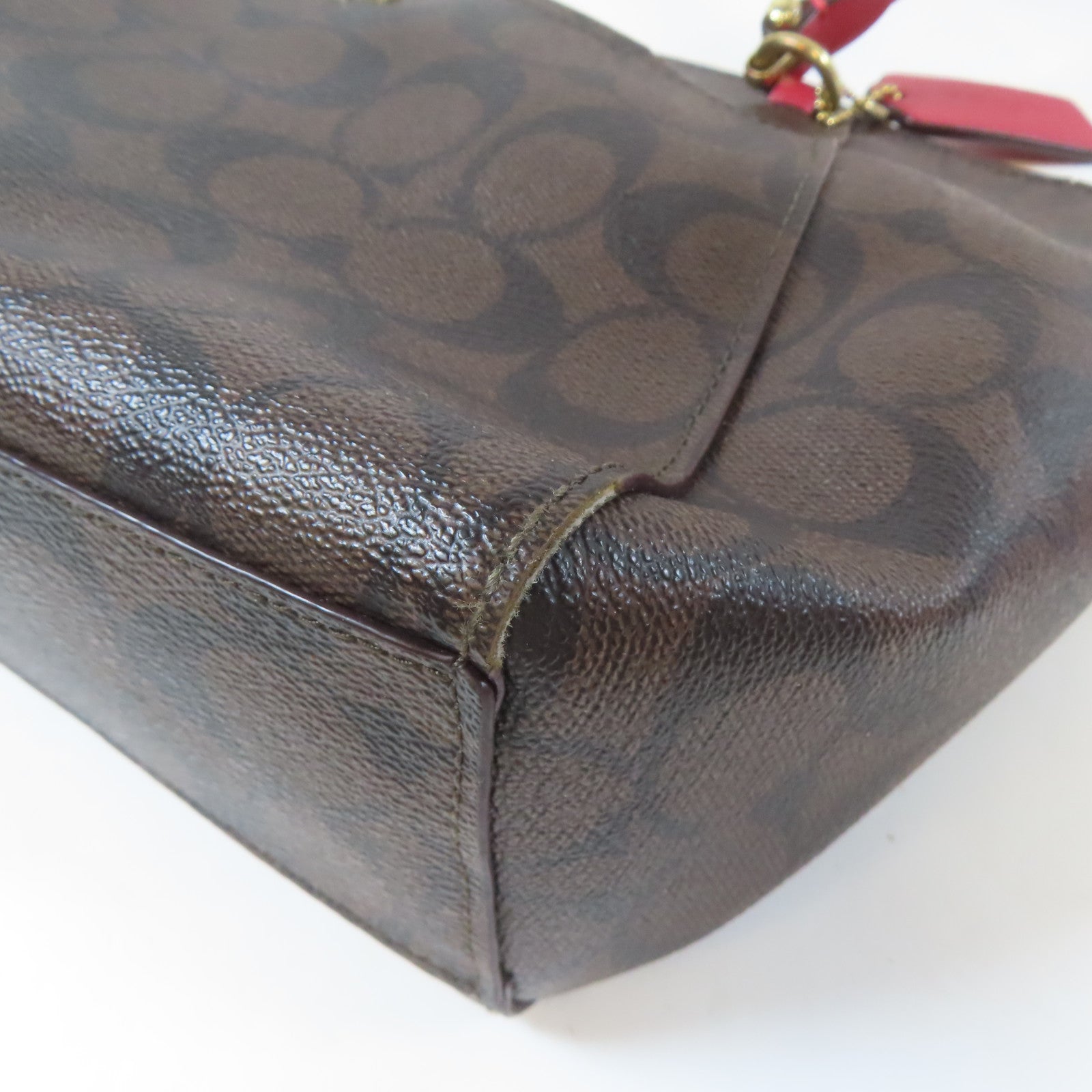 COACH 塗層帆布2 Way Shoulder金扣手挽肩背兩用袋啡色/紅色