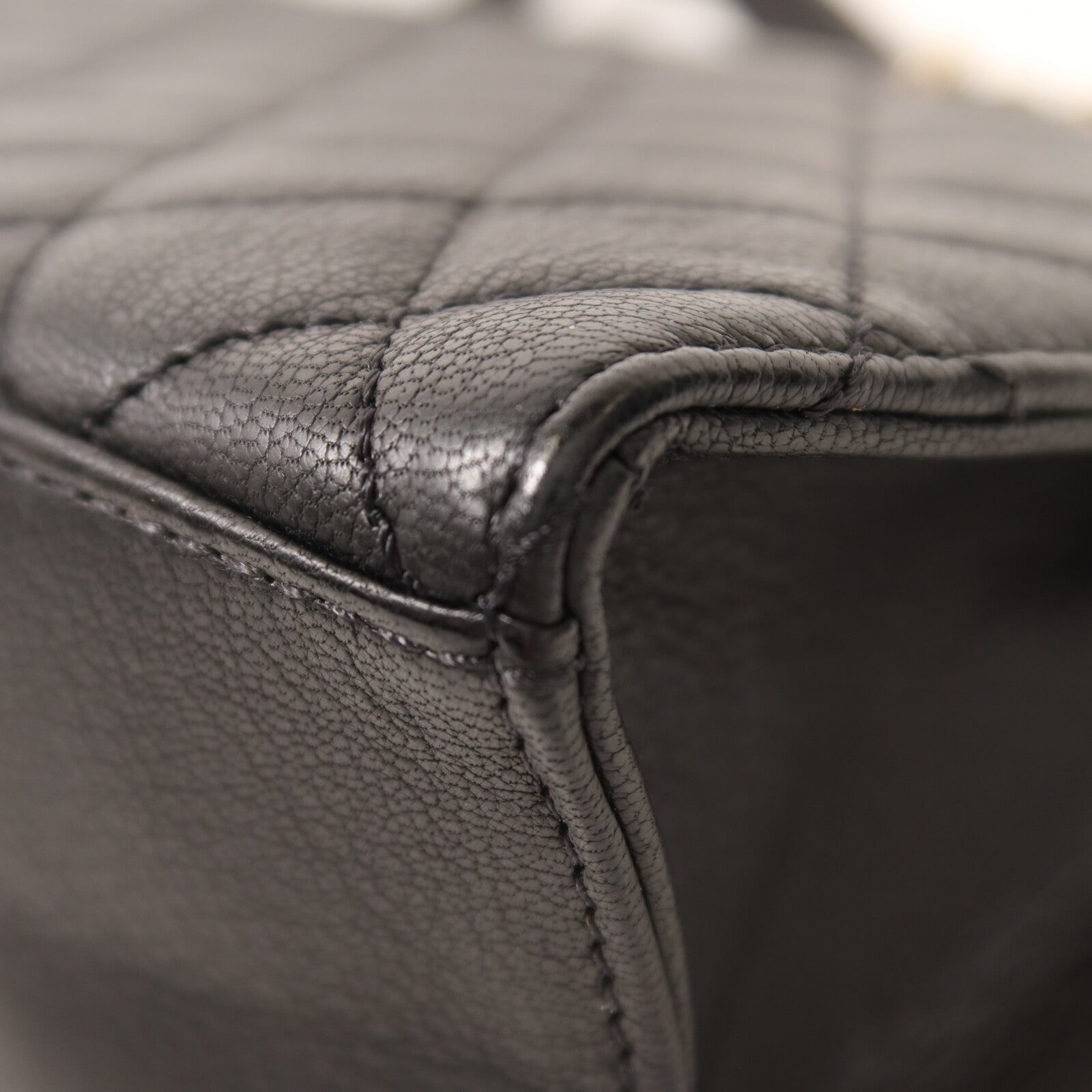 CHANEL 牛皮皮革2.55 Trendy Flap Bag金扣鏈帶肩背袋
