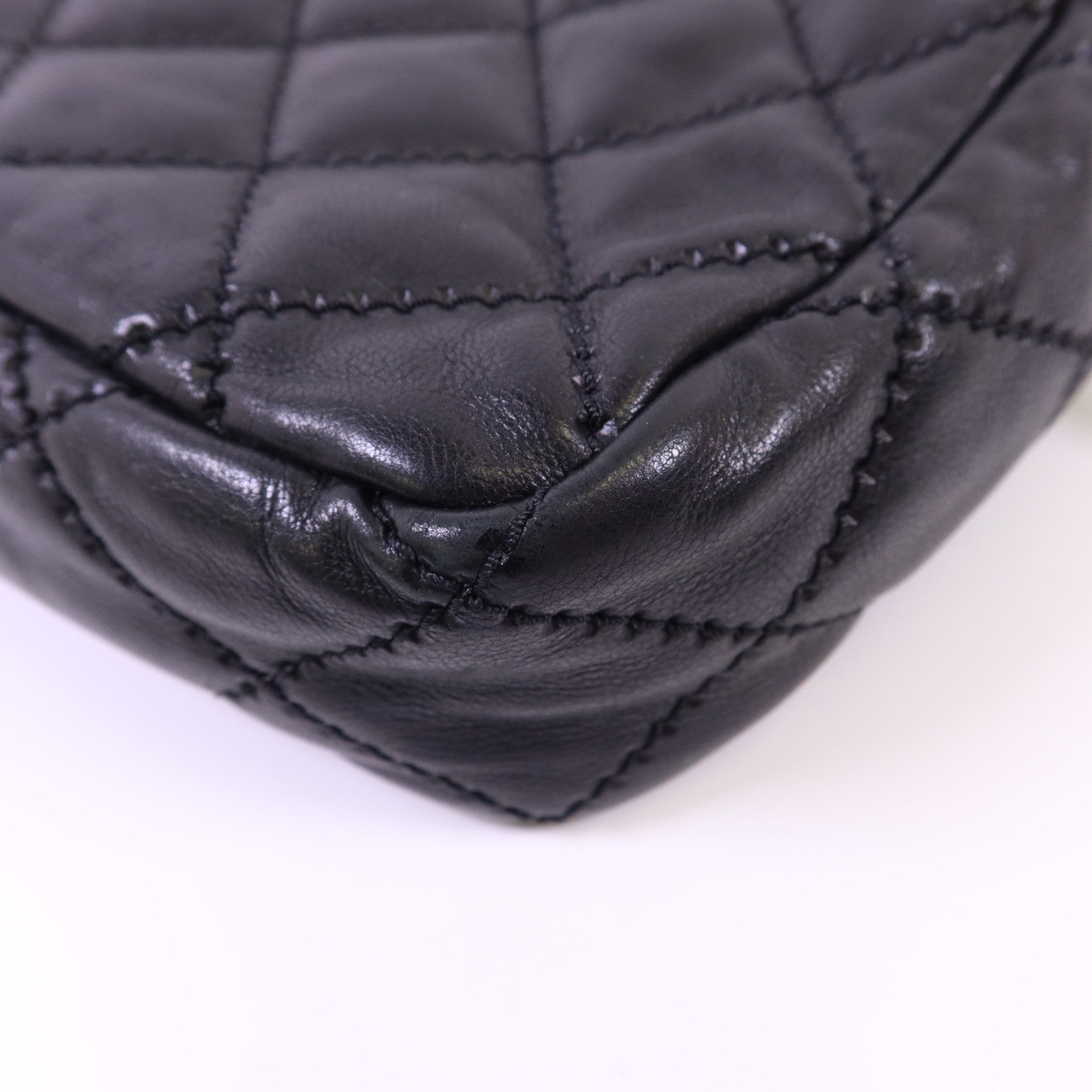 CHANEL 牛皮皮革Shoulder Bag金扣肩背袋