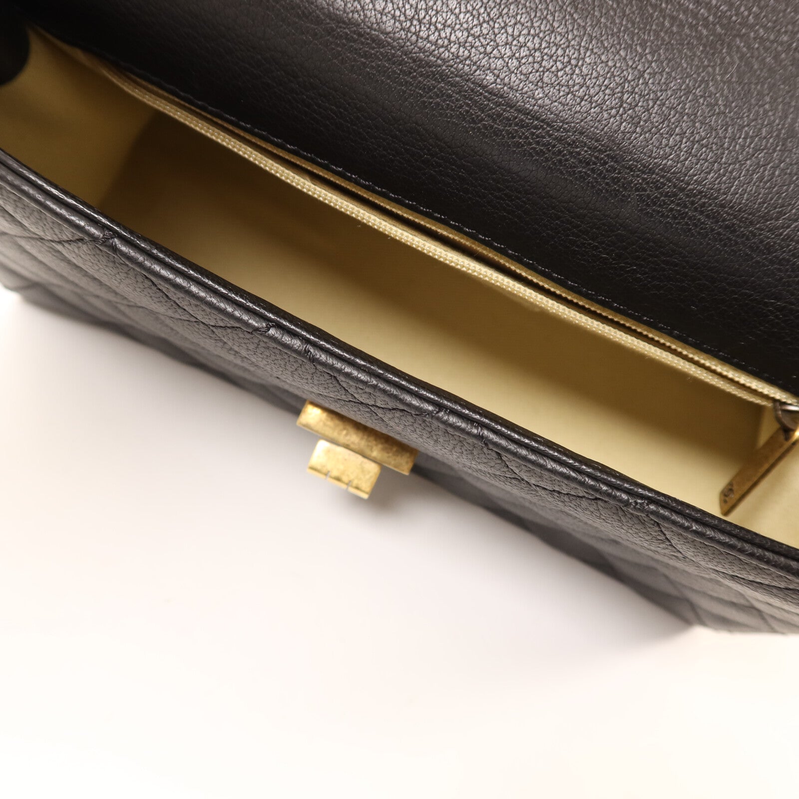 CHANEL 牛皮皮革2.55 Trendy Flap Bag金扣鏈帶肩背袋