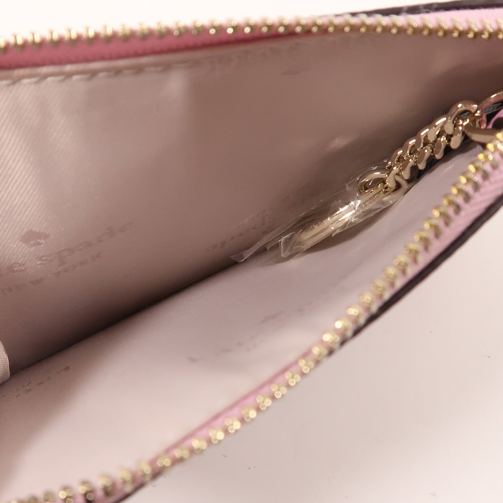 Kate Spade 皮革Card Case金扣卡片套