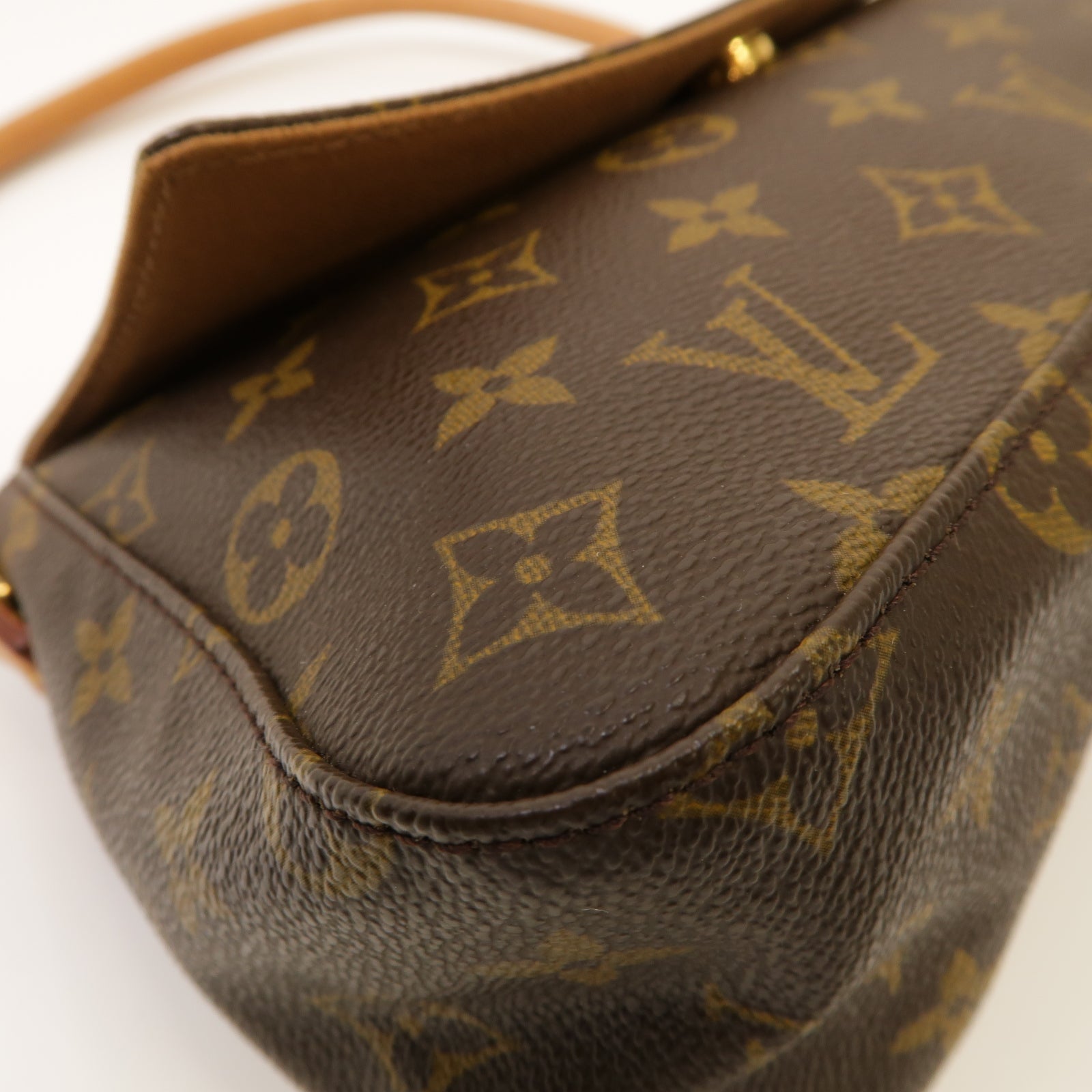 LOUIS VUITTON Monogram Mini Looping Shoulder Bag金扣肩背袋啡色