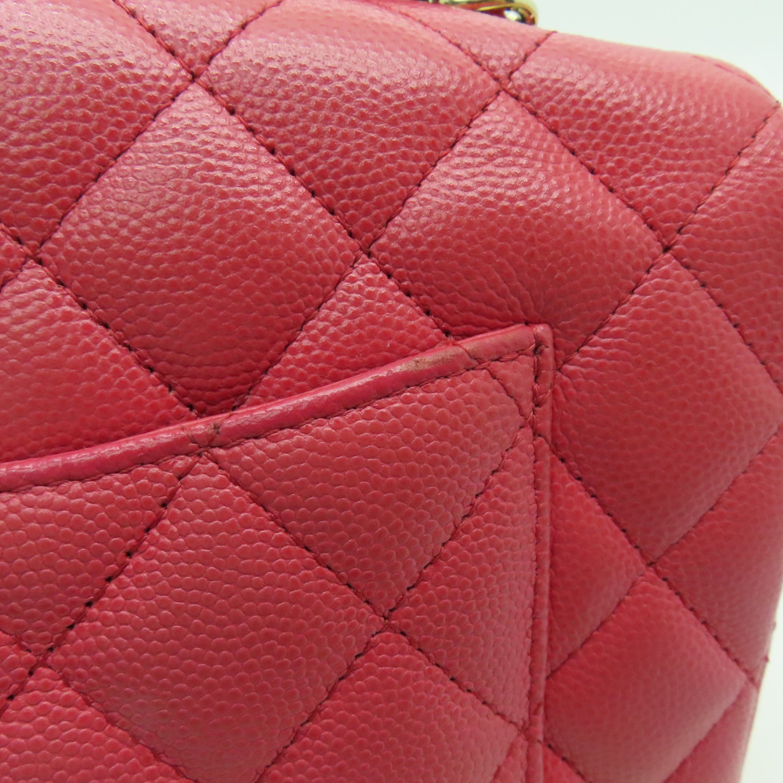 CHANEL 菱格牛皮皮革Classic Flap 20cm金扣鏈帶肩背袋粉紅色