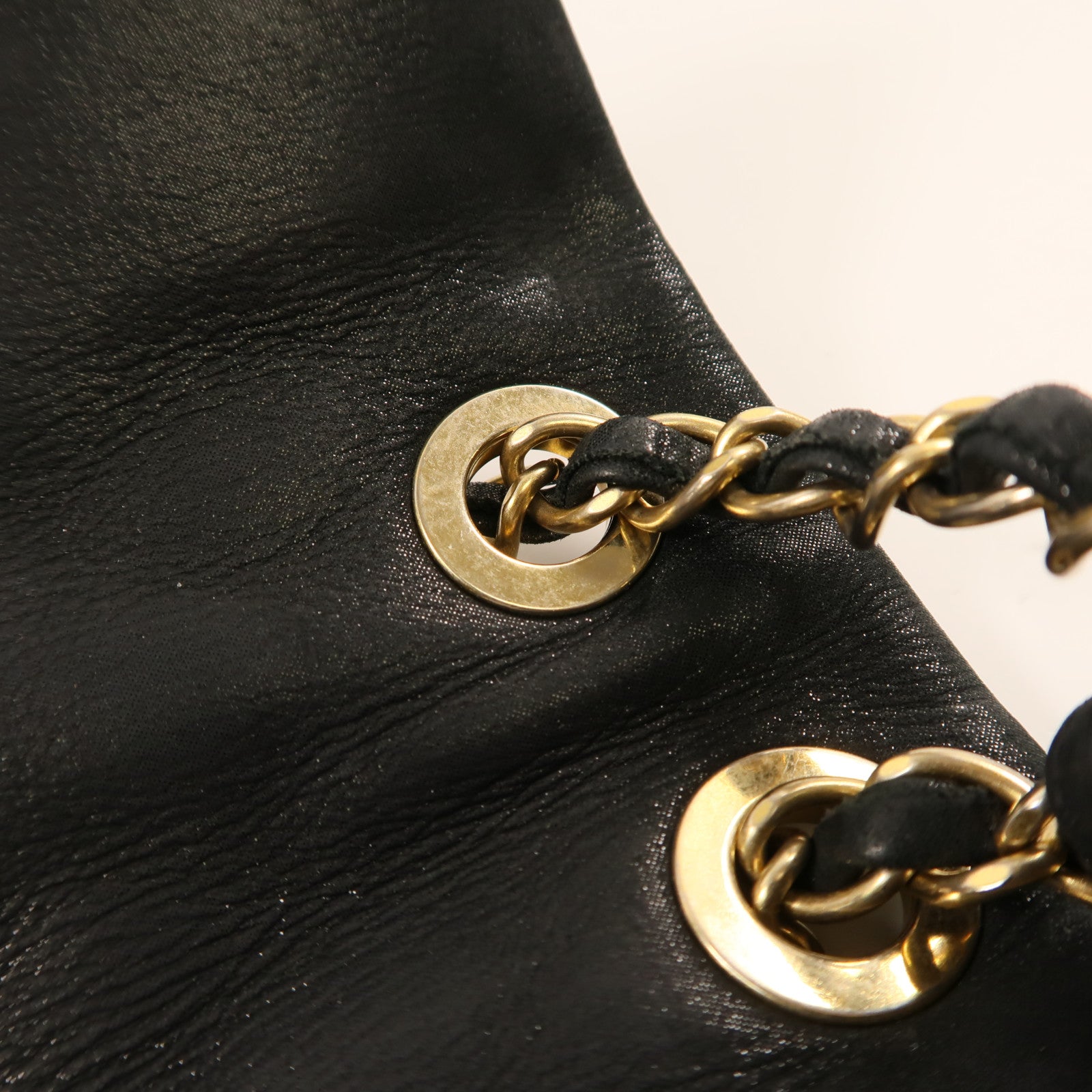 CHANEL 牛皮皮革Shoulder Bag金扣鏈帶肩背袋黑色