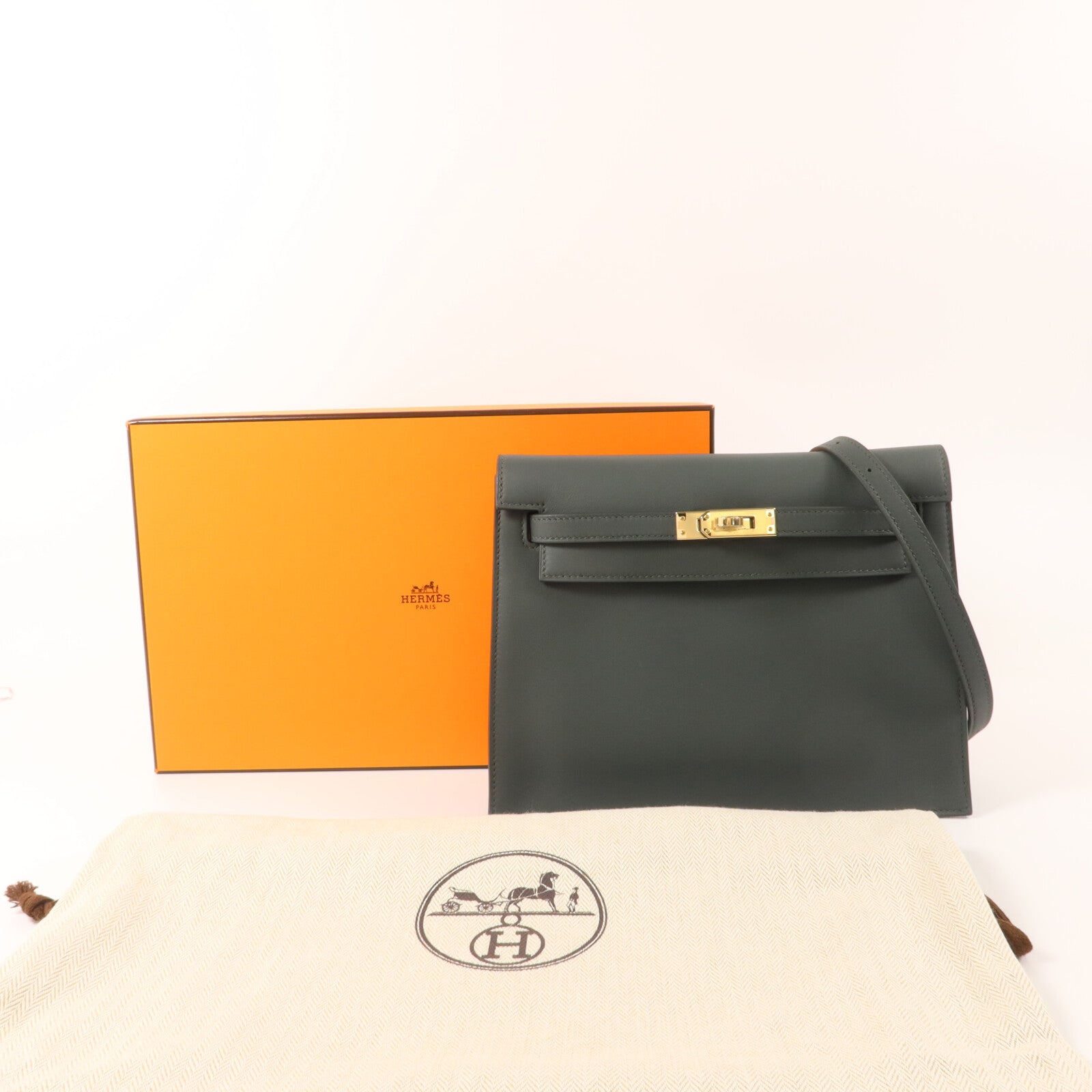 HERMES Swift皮革Kelly Danse肩背袋Vert Mangrove