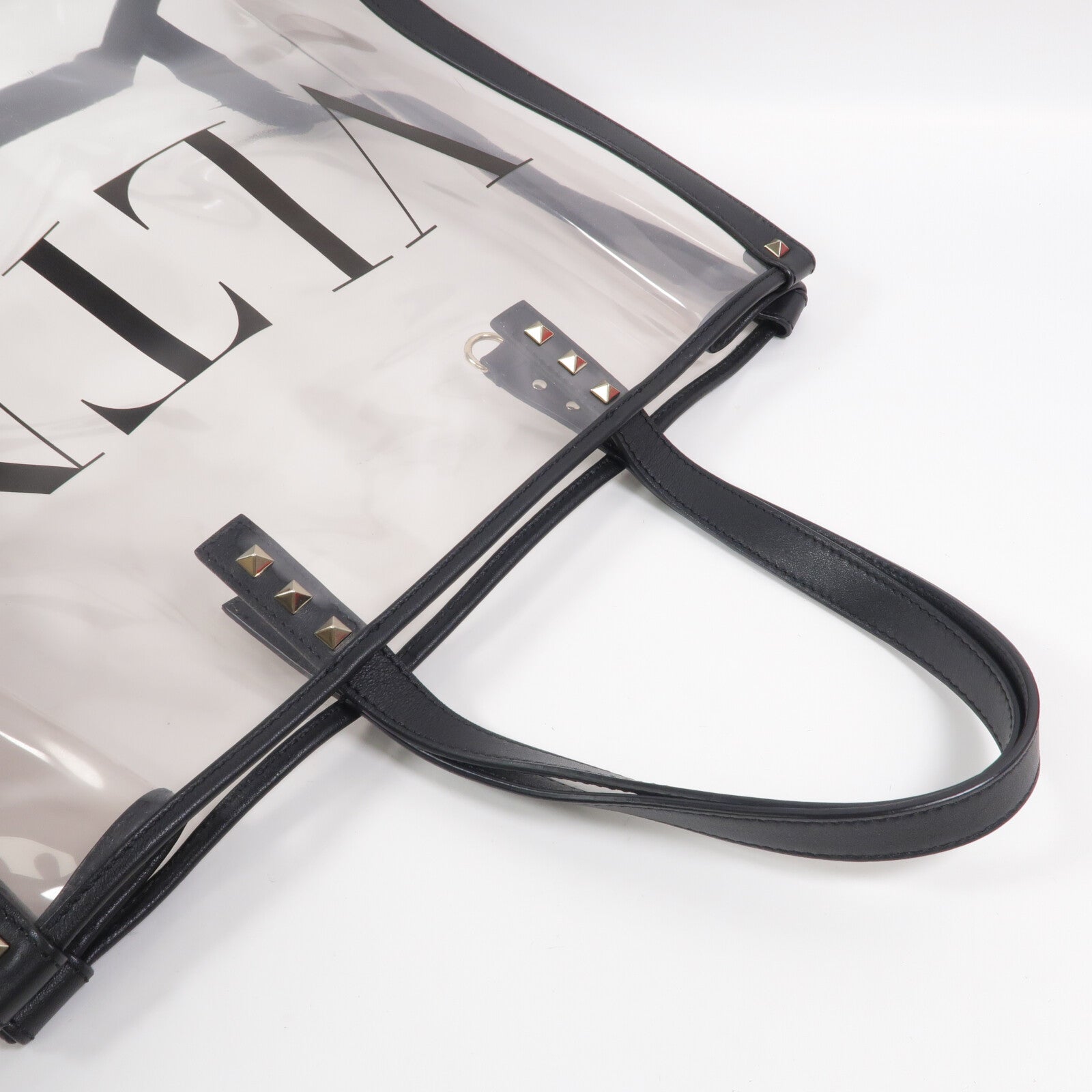 Valentino PVC Garavani VLTN手挽袋