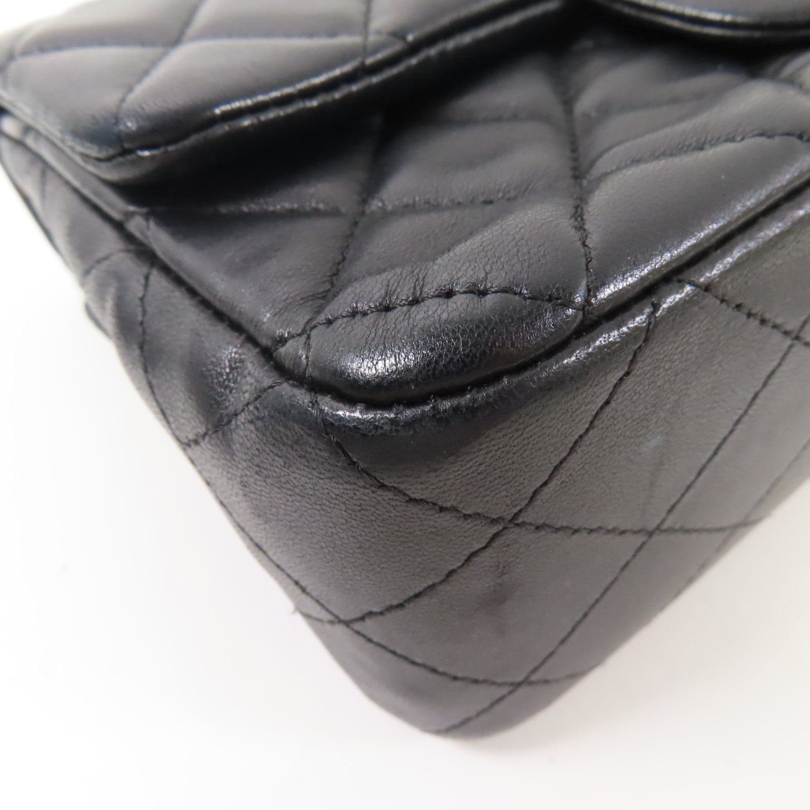 CHANEL 牛皮皮革Mini Classic 20銀扣肩背袋
