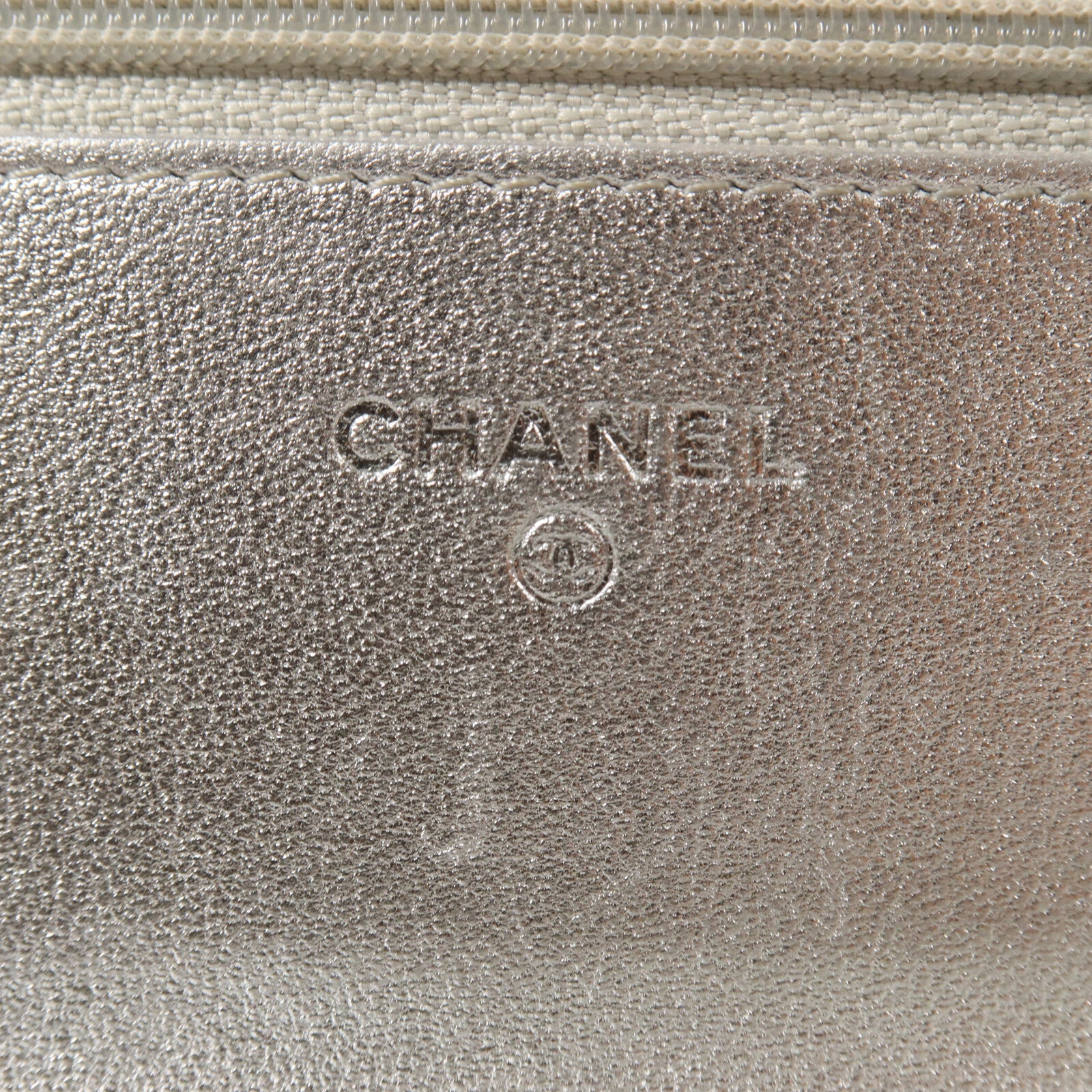 CHANEL 牛皮皮革Wallet On Chain鏈帶肩背袋