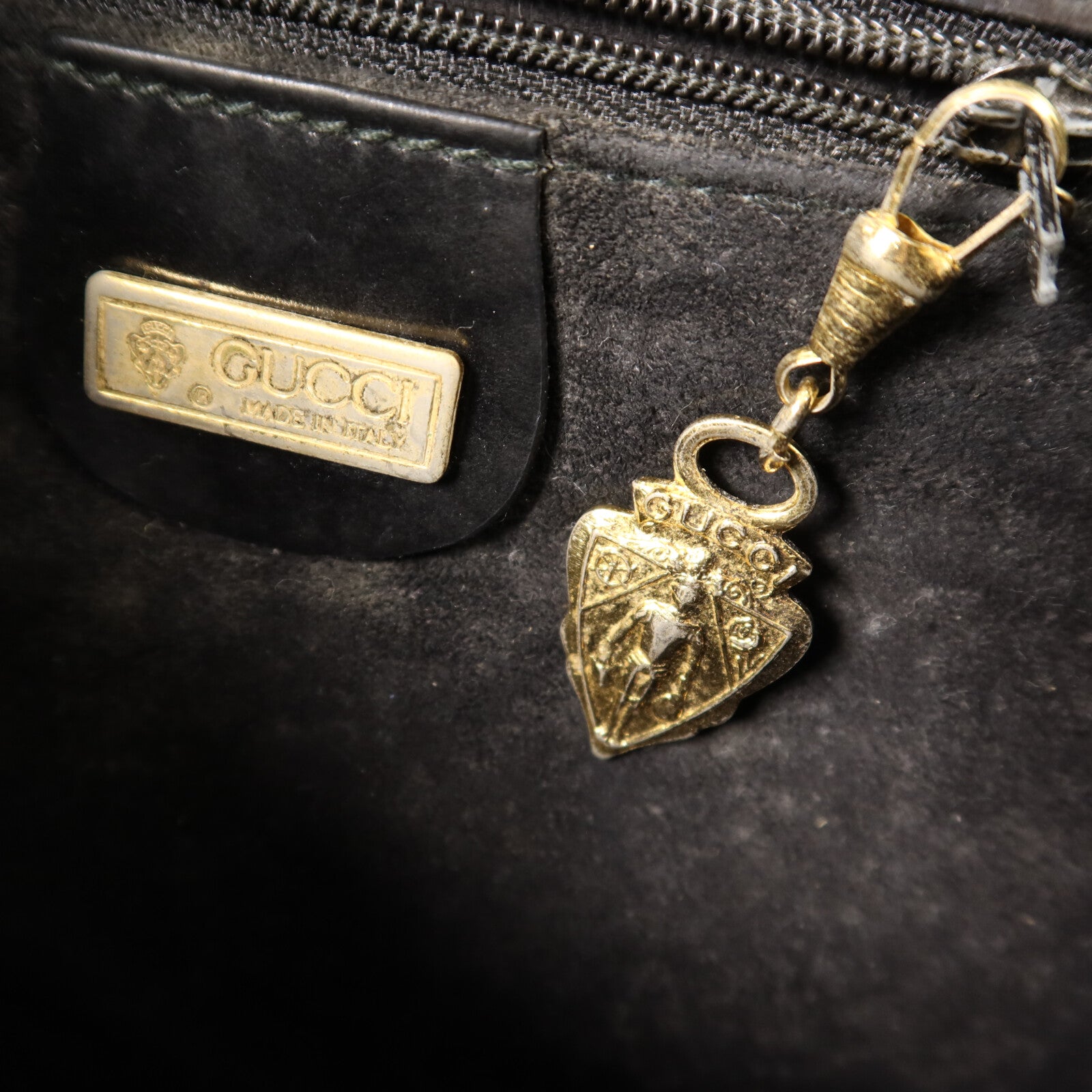 GUCCI 牛皮皮革Vintage Shoulder Bag肩背袋