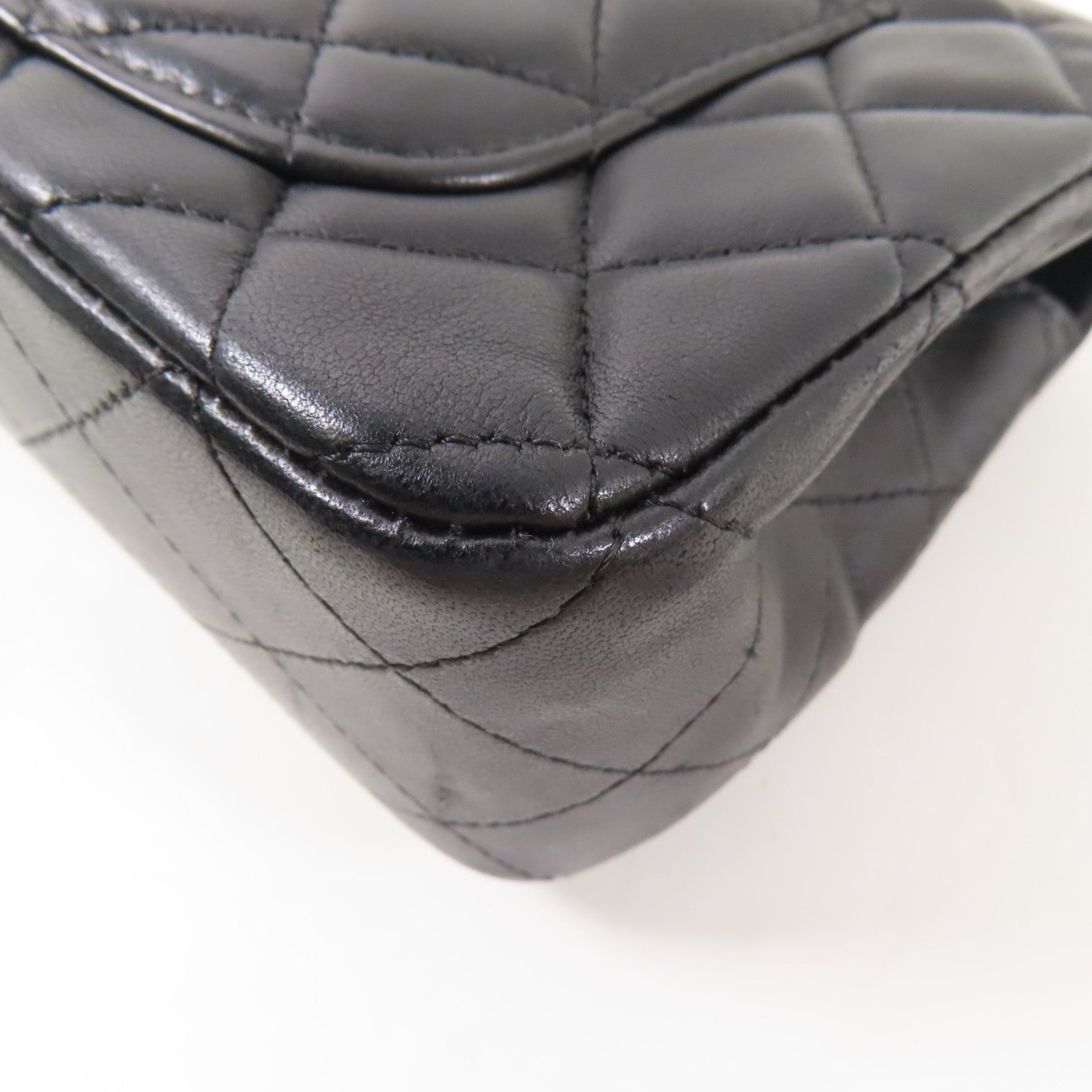 CHANEL 牛皮皮革Mini Classic 20銀扣肩背袋